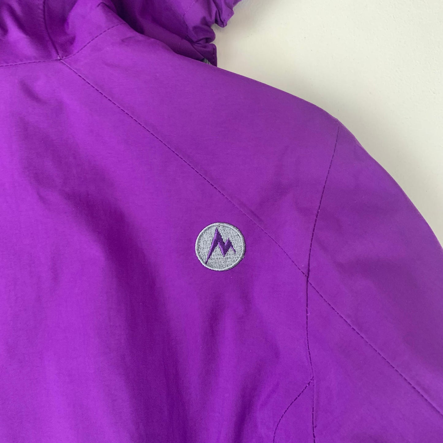 Women’s MARMOT Waterproof Jacket / XS / Purple / Hiking / Walking / Trekking