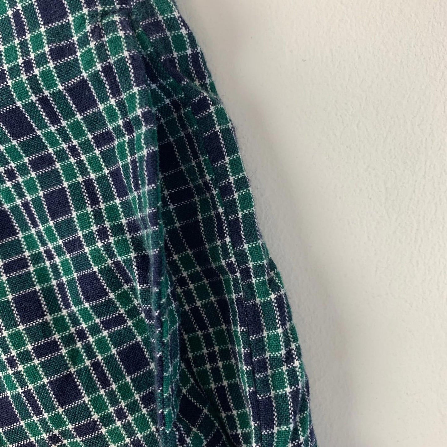 Tommy Hilfiger Men's Checkered Cotton Casual Shorts Green Plaid Size W36