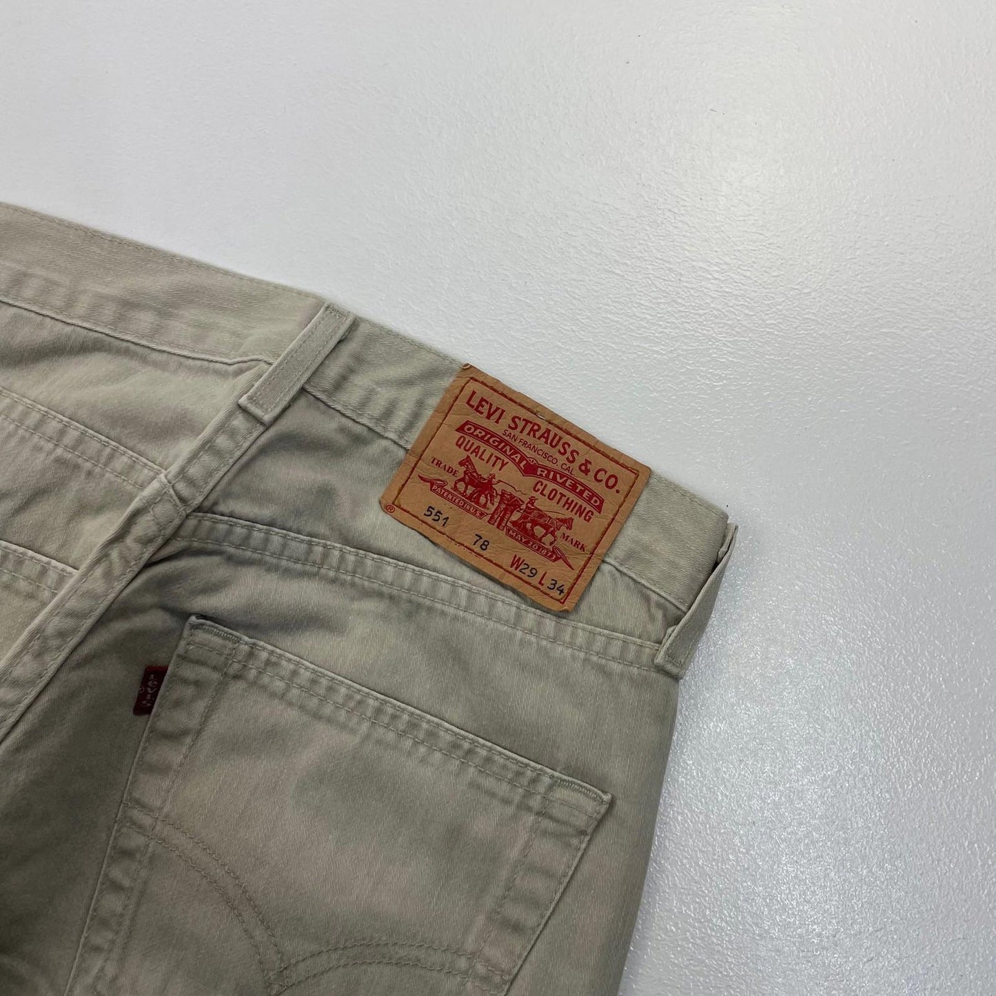 Levi Strauss 551 Straight Leg Beige Trousers Classic Mens W29 L34