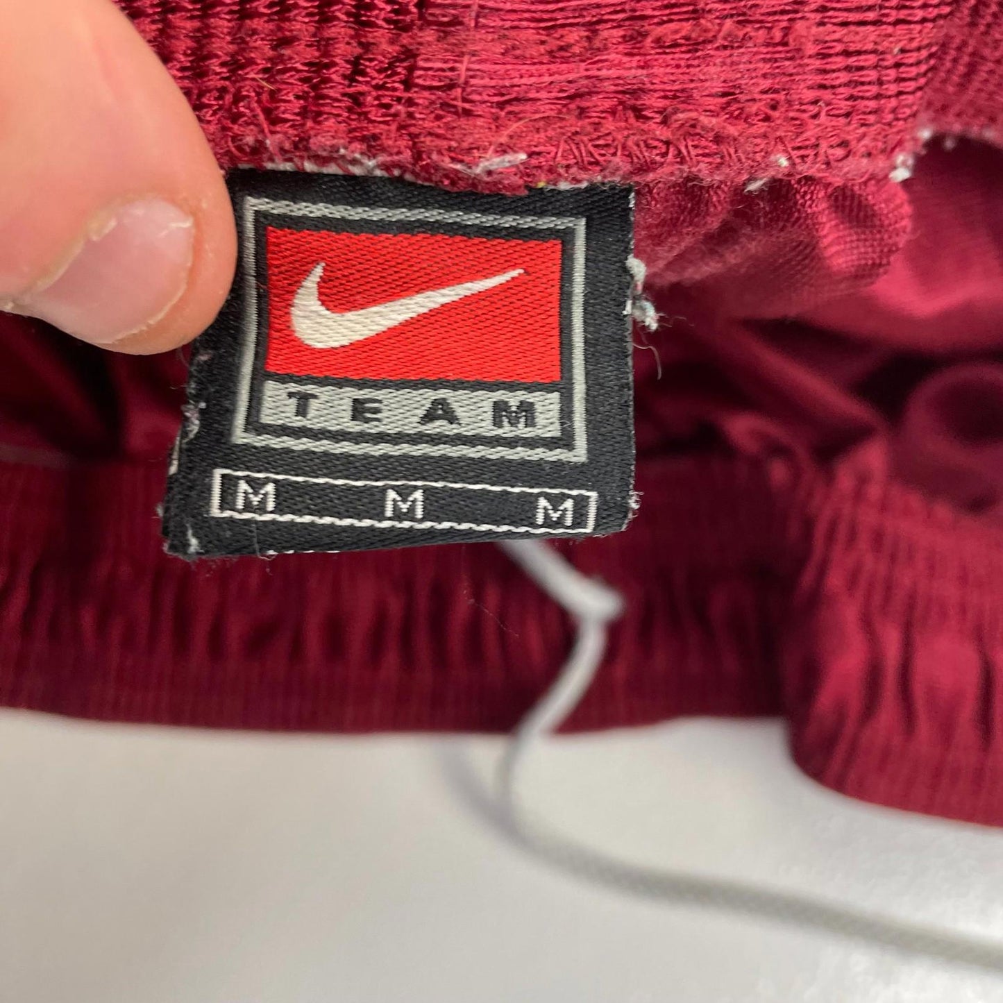 NIKE Team Basketball Shorts Performance USC Red Black Mens Medium