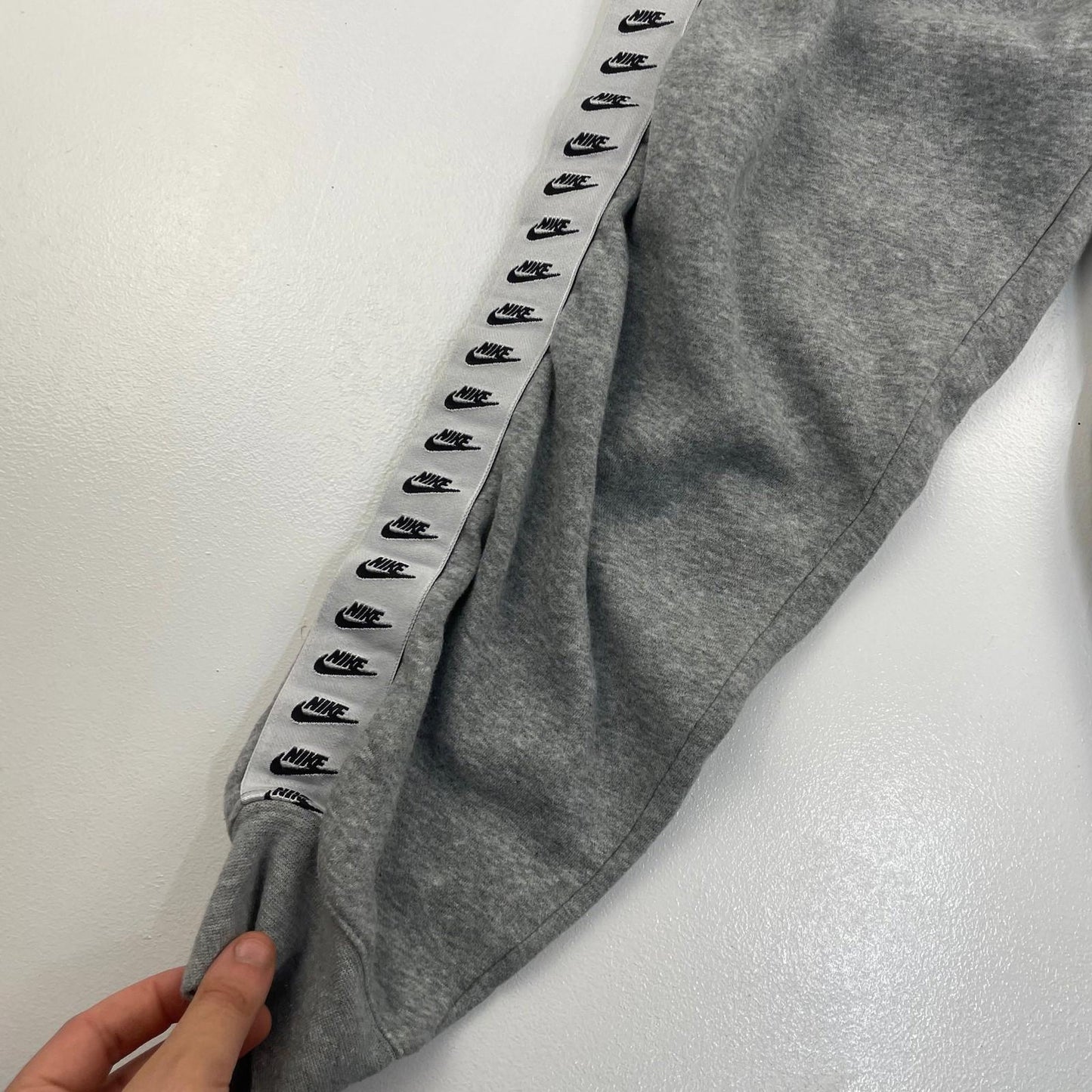 Nike Jogger Sweatpants Side Logo Tape Grey Womens Small