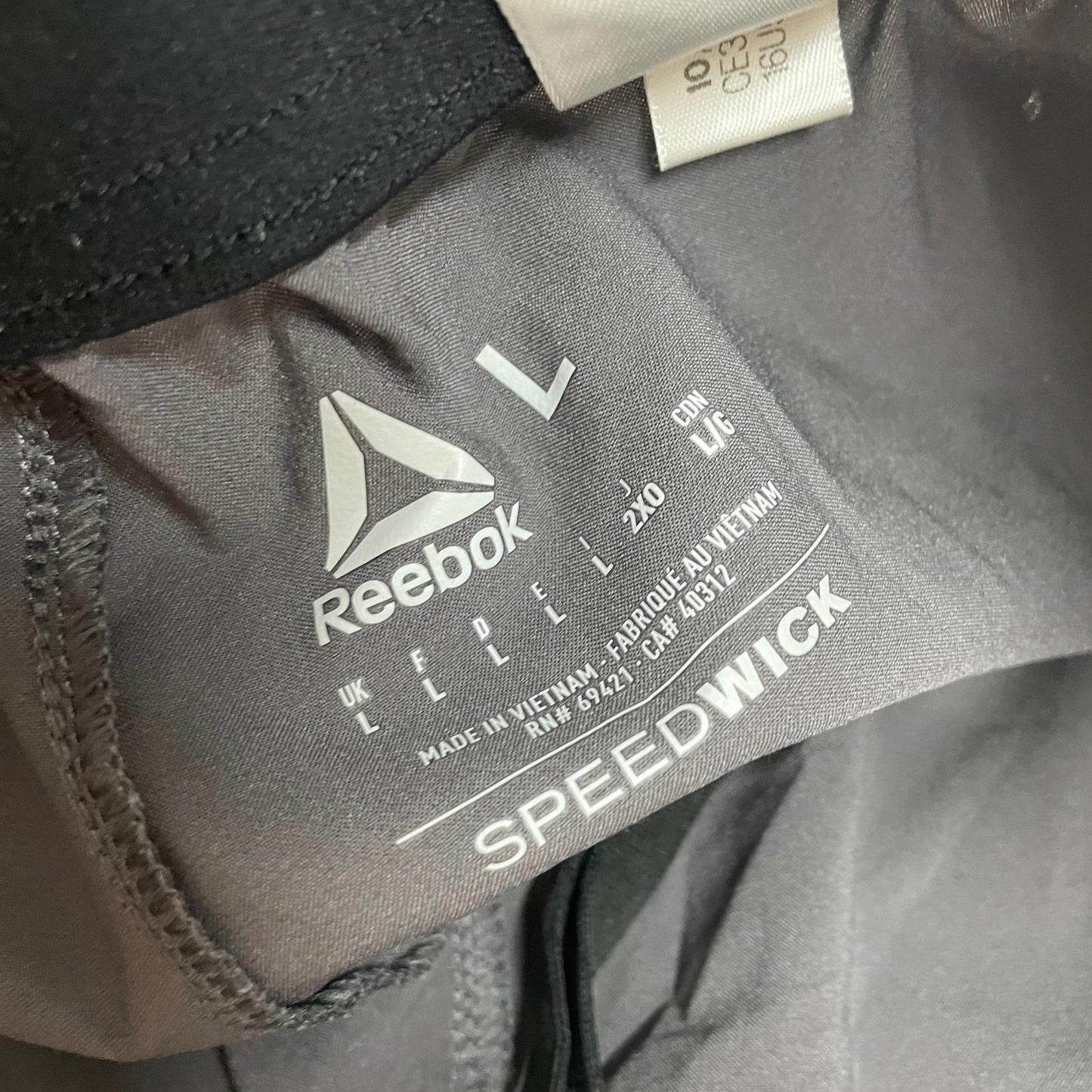 Reebok Activewear Shorts Speedwick Athletic Grey Mens Size L