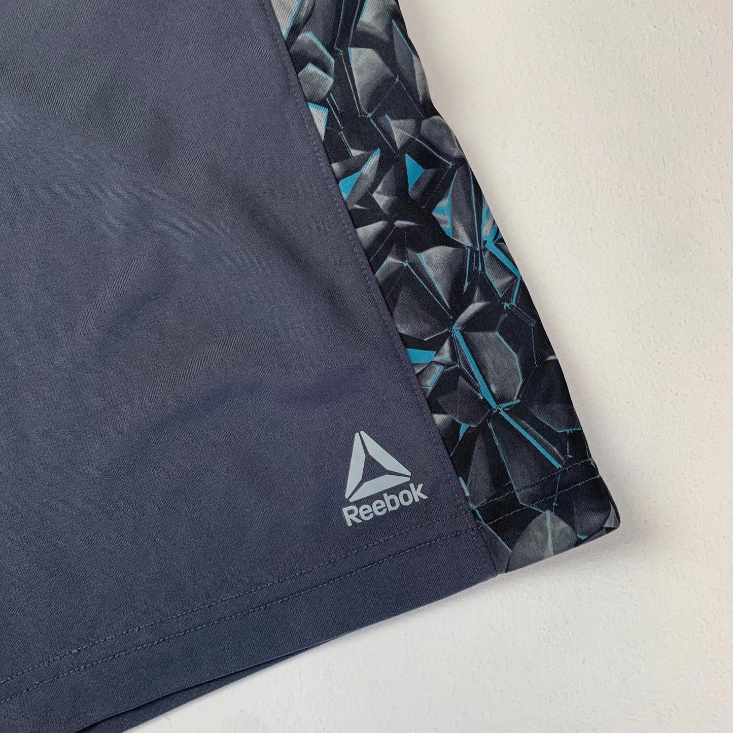 REEBOK Athletic Shorts Geometric Pattern Black Boys XL