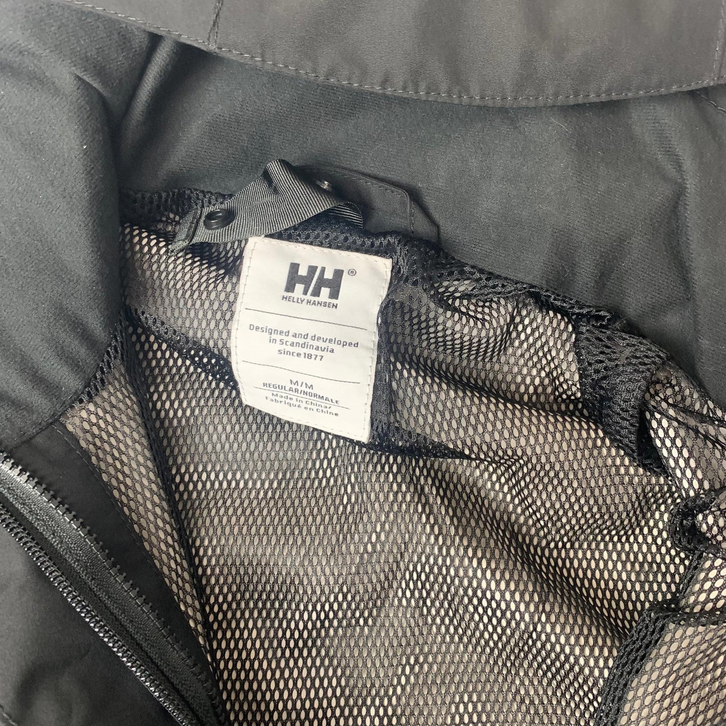 Woman’s HELLY HANSEN HELLY Tech Protection Jacket / Black / Medium / Waterproof
