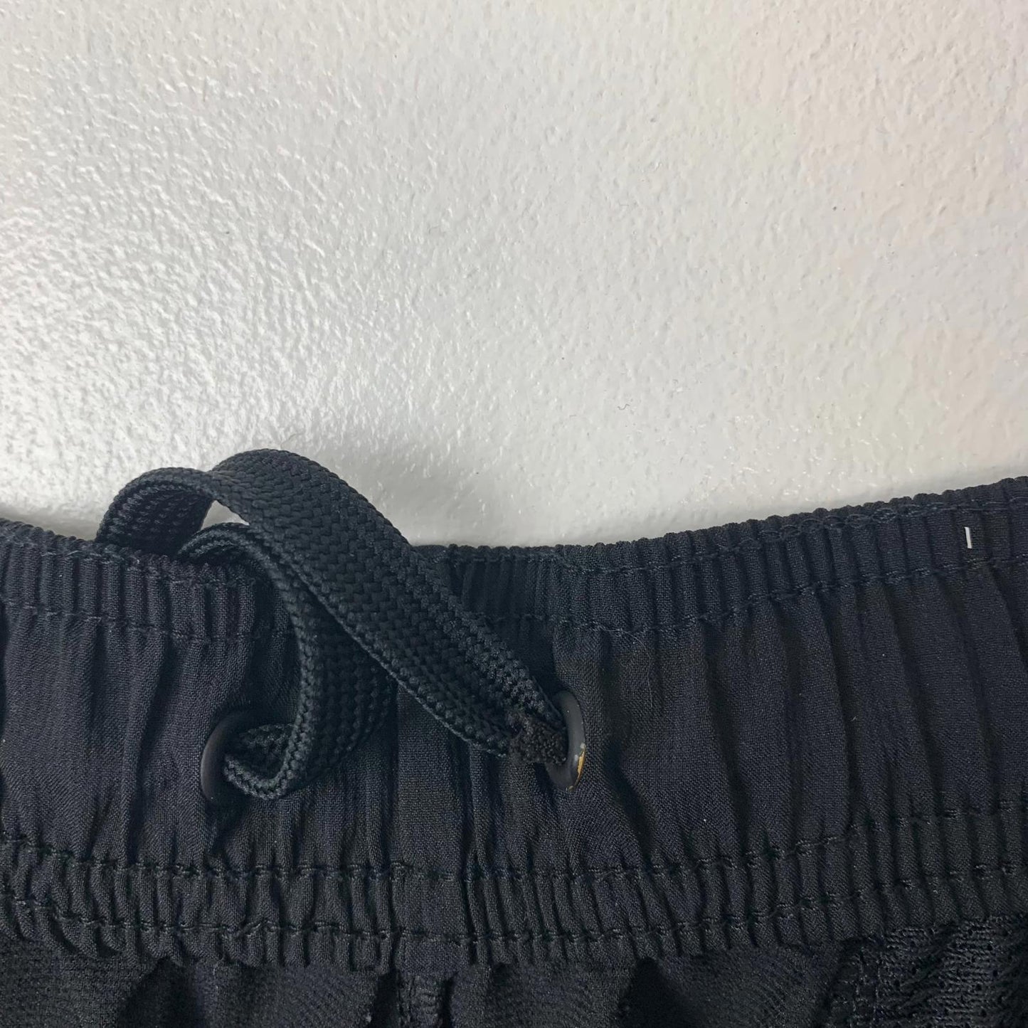 ADIDAS Shorts Athletic Black Stripe Design Mens S
