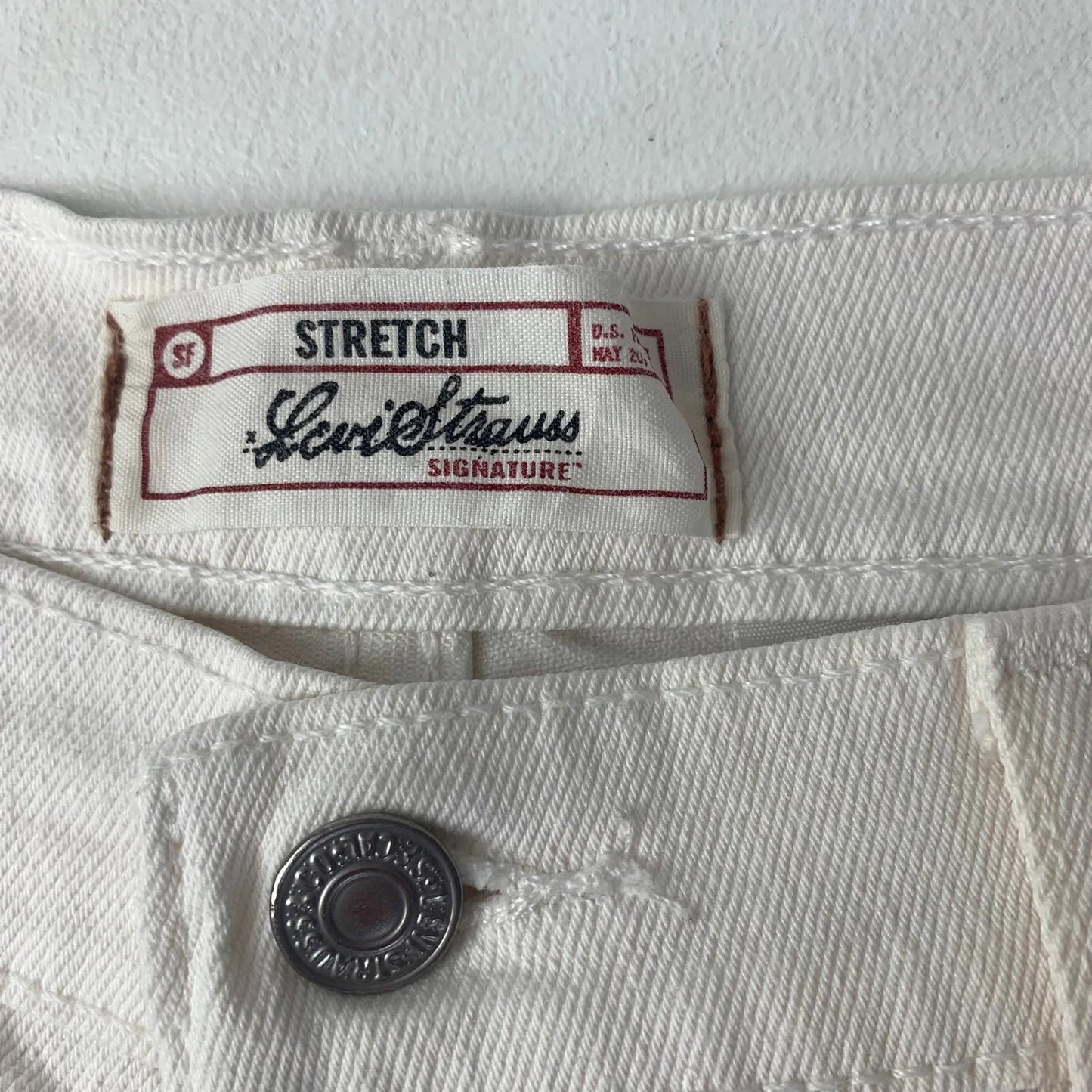 Levi Strauss Signature Ankle Jeans Stretch White Womens Size 10