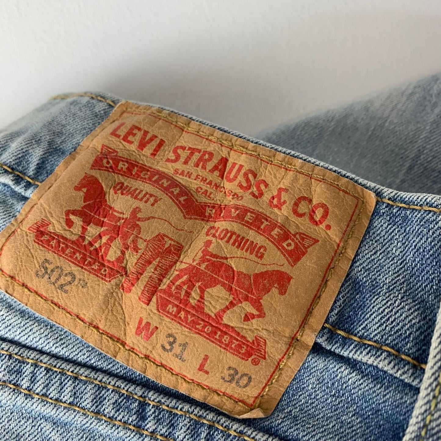 LEVI'S 502 Jeans Straight Leg Light Wash Blue Women's W31 L30