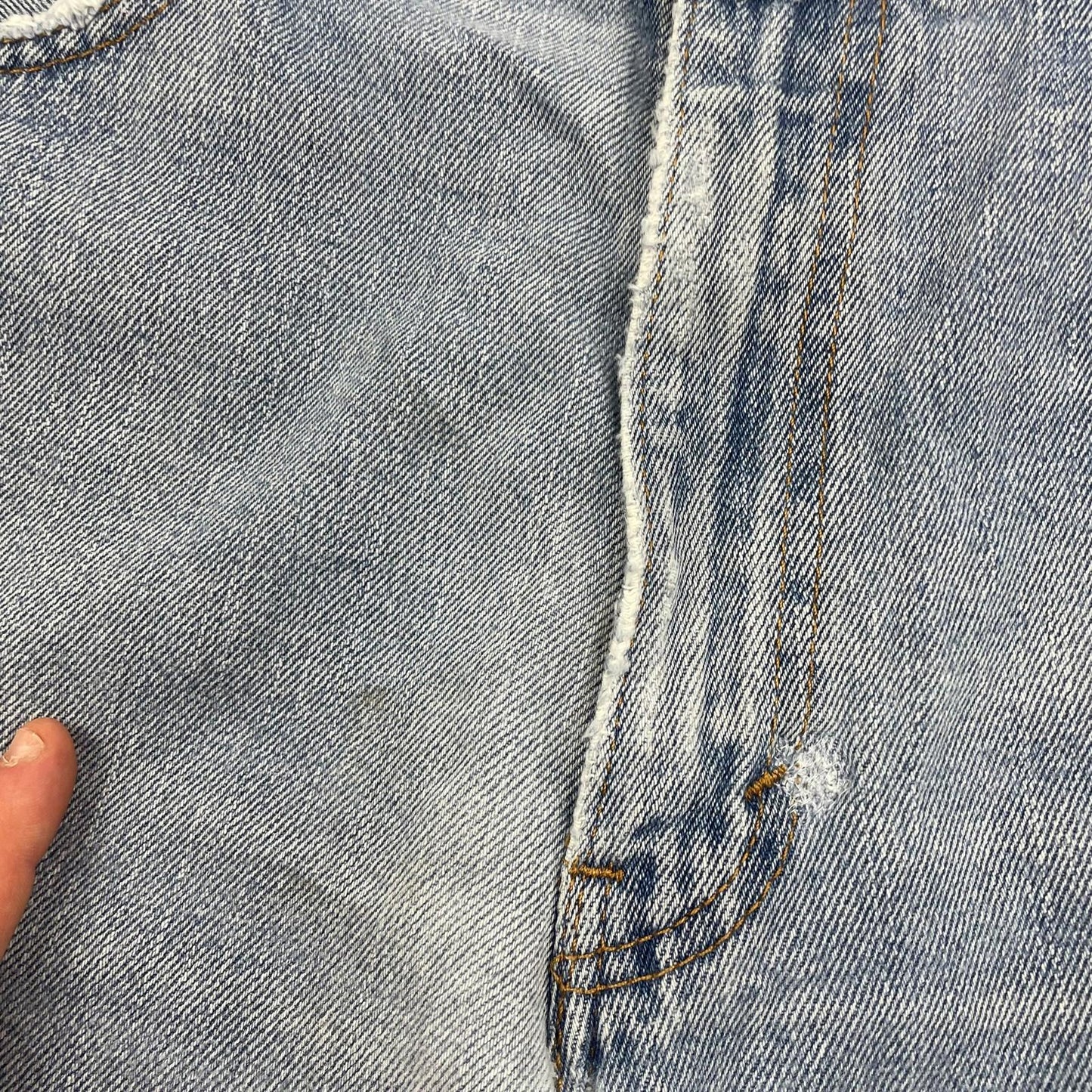 LEVI'S Jeans Straight Distressed Light Wash Denim Mens 36 X 32