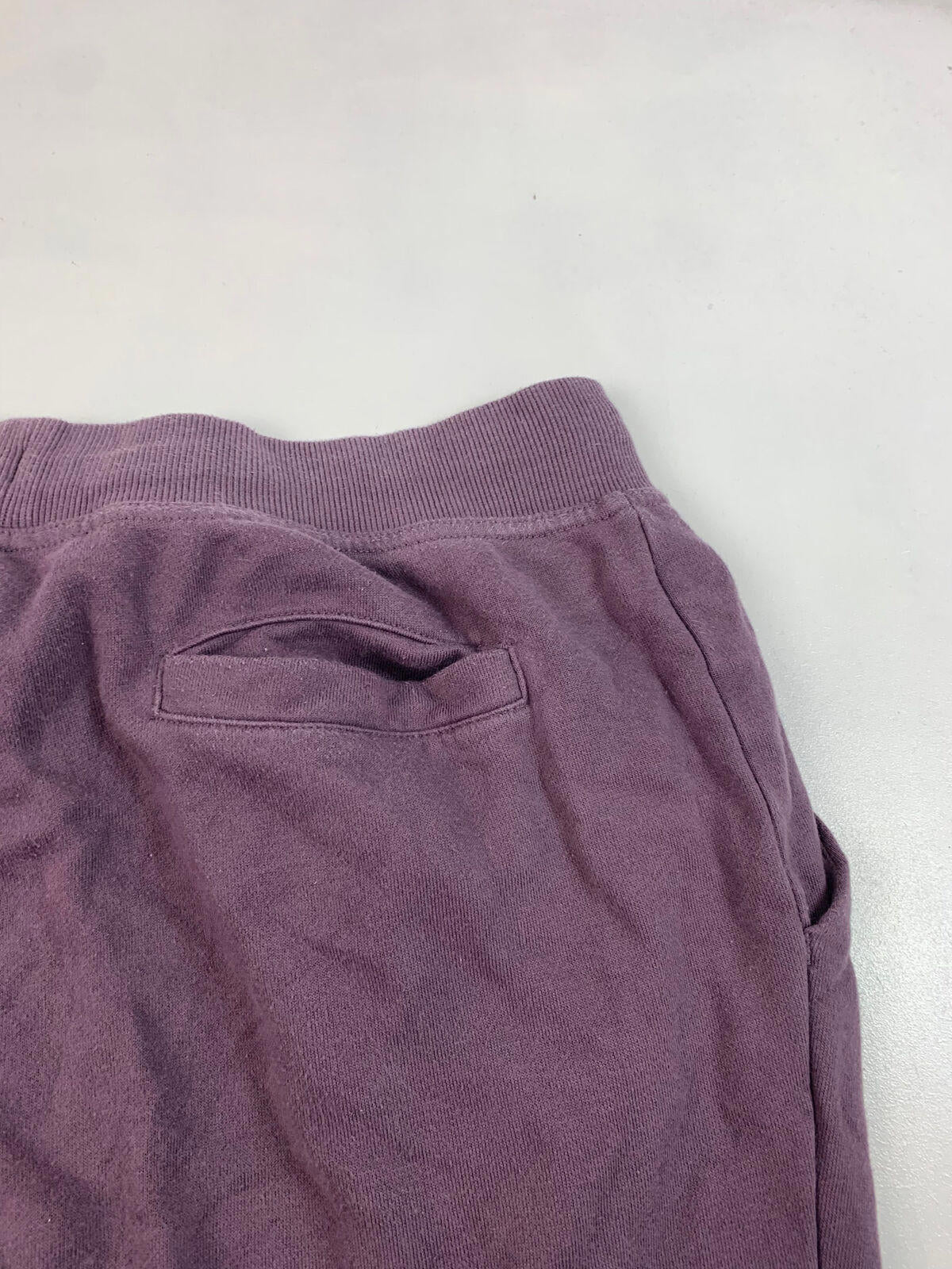Women’s FILA Joggers / Lilac / Medium / Classic Fit / Cuffed Ankles