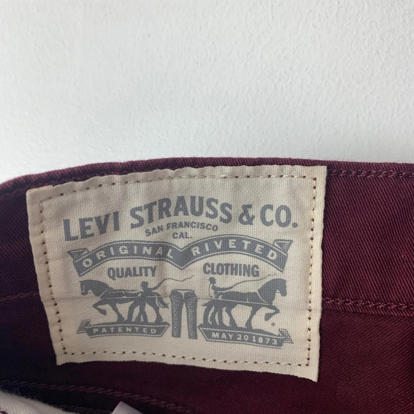 Levi's Trousers Chino Cotton Blend Burgundy Mens W28 L32
