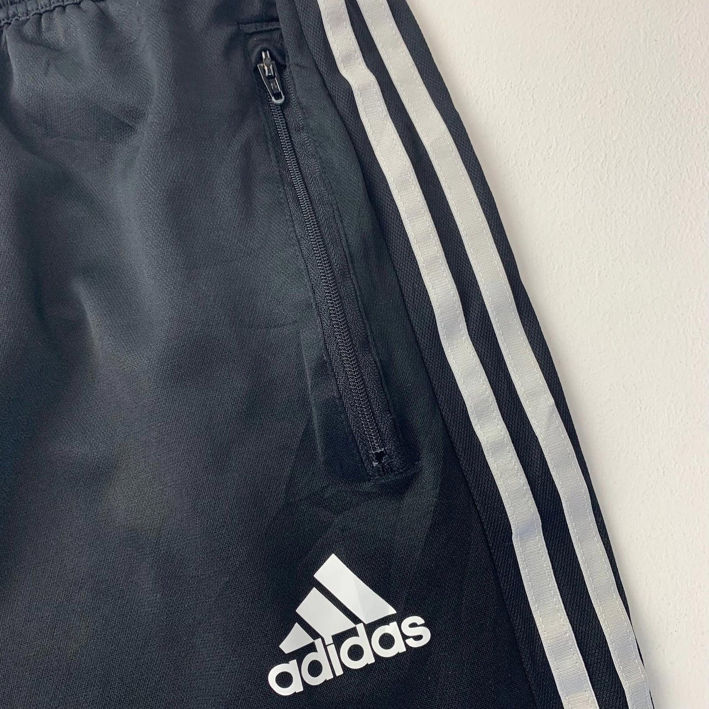 ADIDAS Primeblue Aeroready Athletic Shorts Black Striped Mens Medium M