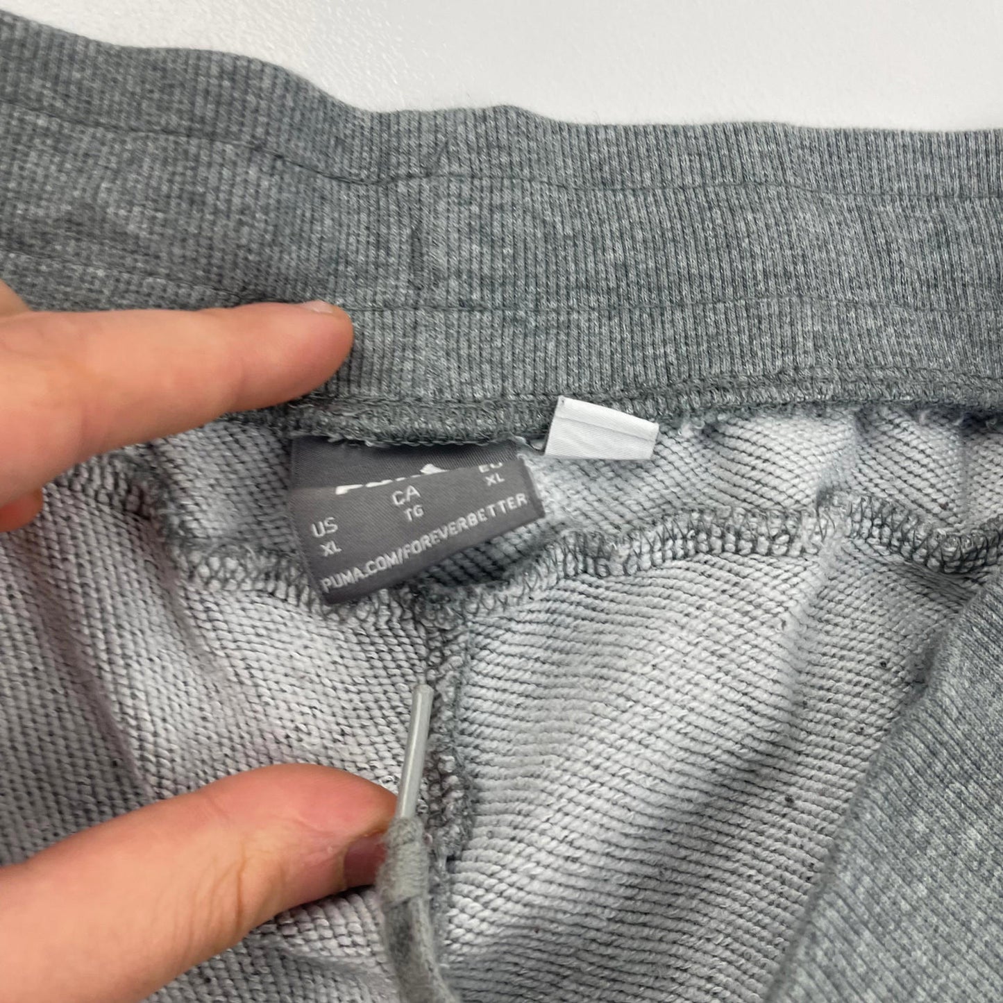 Men’s PUMA Grey Spellout Logo Joggers , Sweatpants , Size XL
