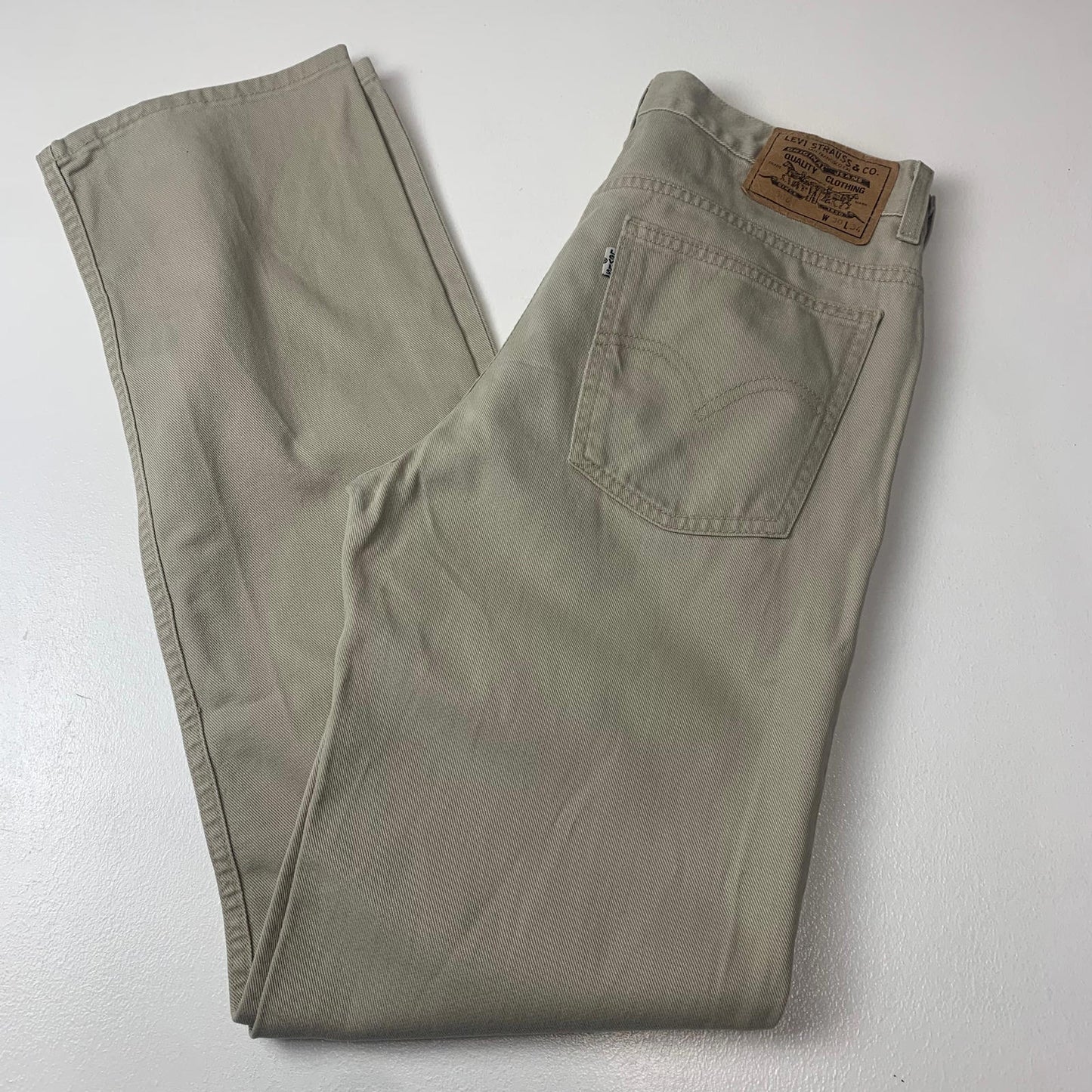 Mens Vintage LEVIS 566 Beige Jeans / W30 L33 / Straight Fit