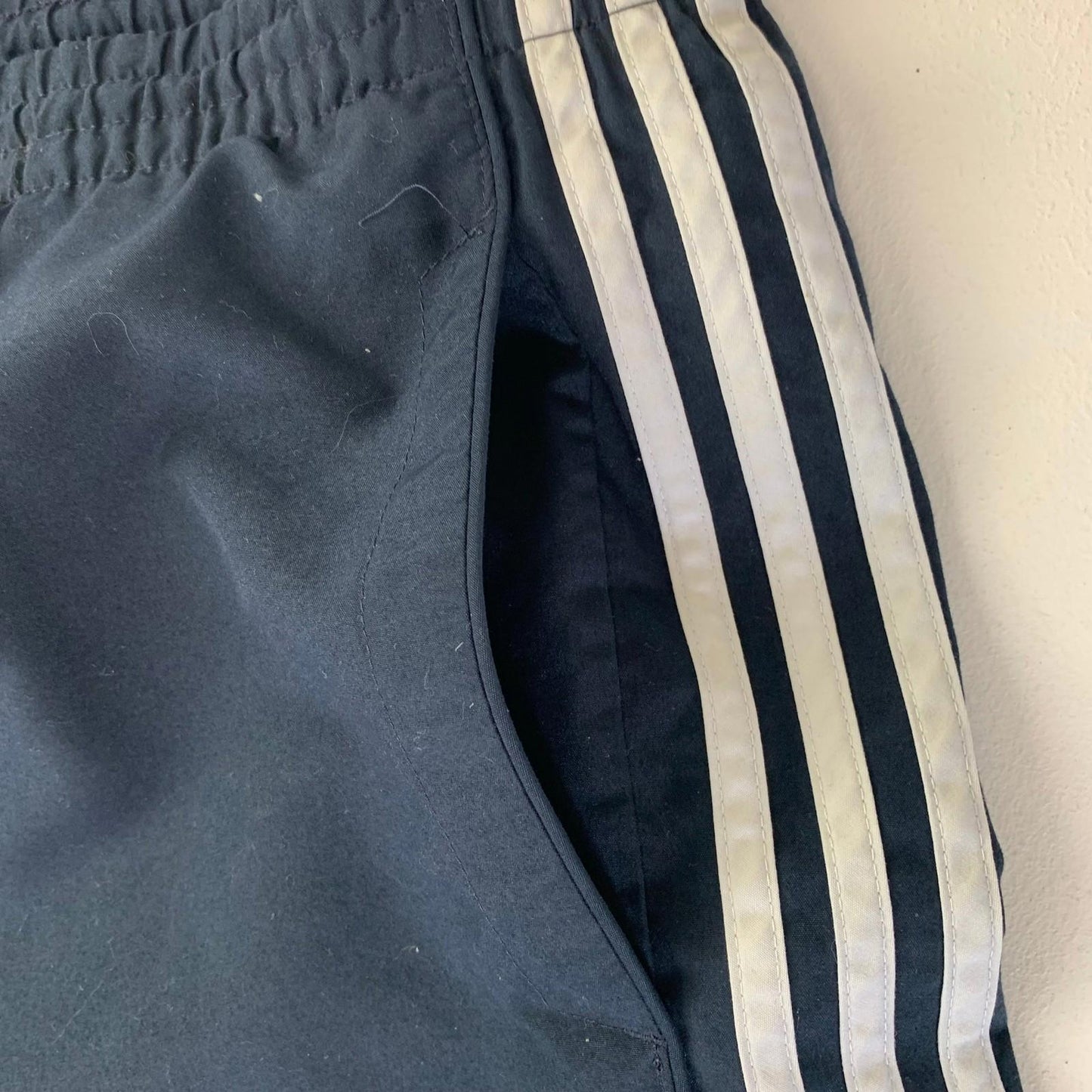 Adidas Athletic Shorts Elastic Waist Black Striped 3-Stripes Mens 2XL