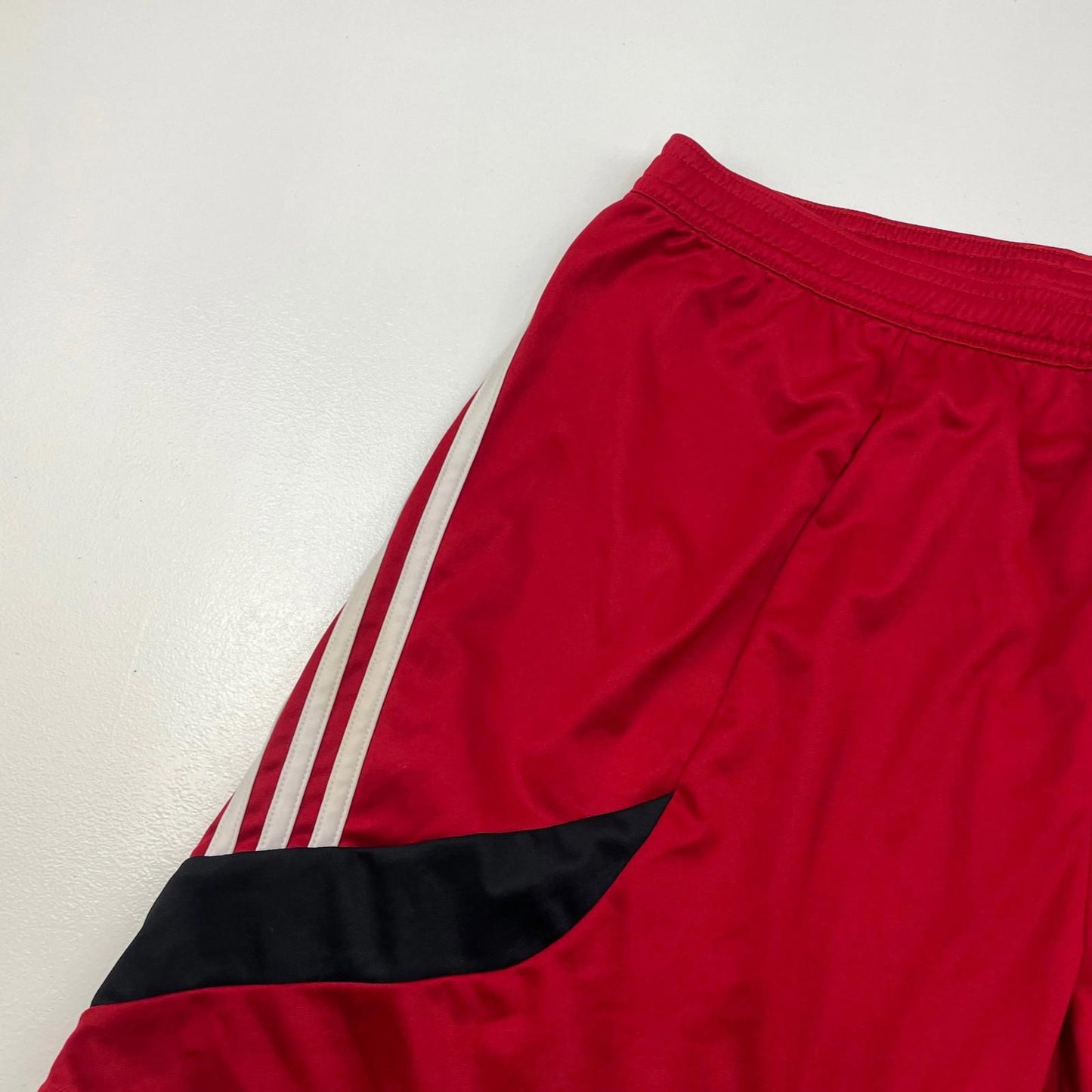 ADIDAS Climalite Activewear Shorts Striped Red Black Mens Large