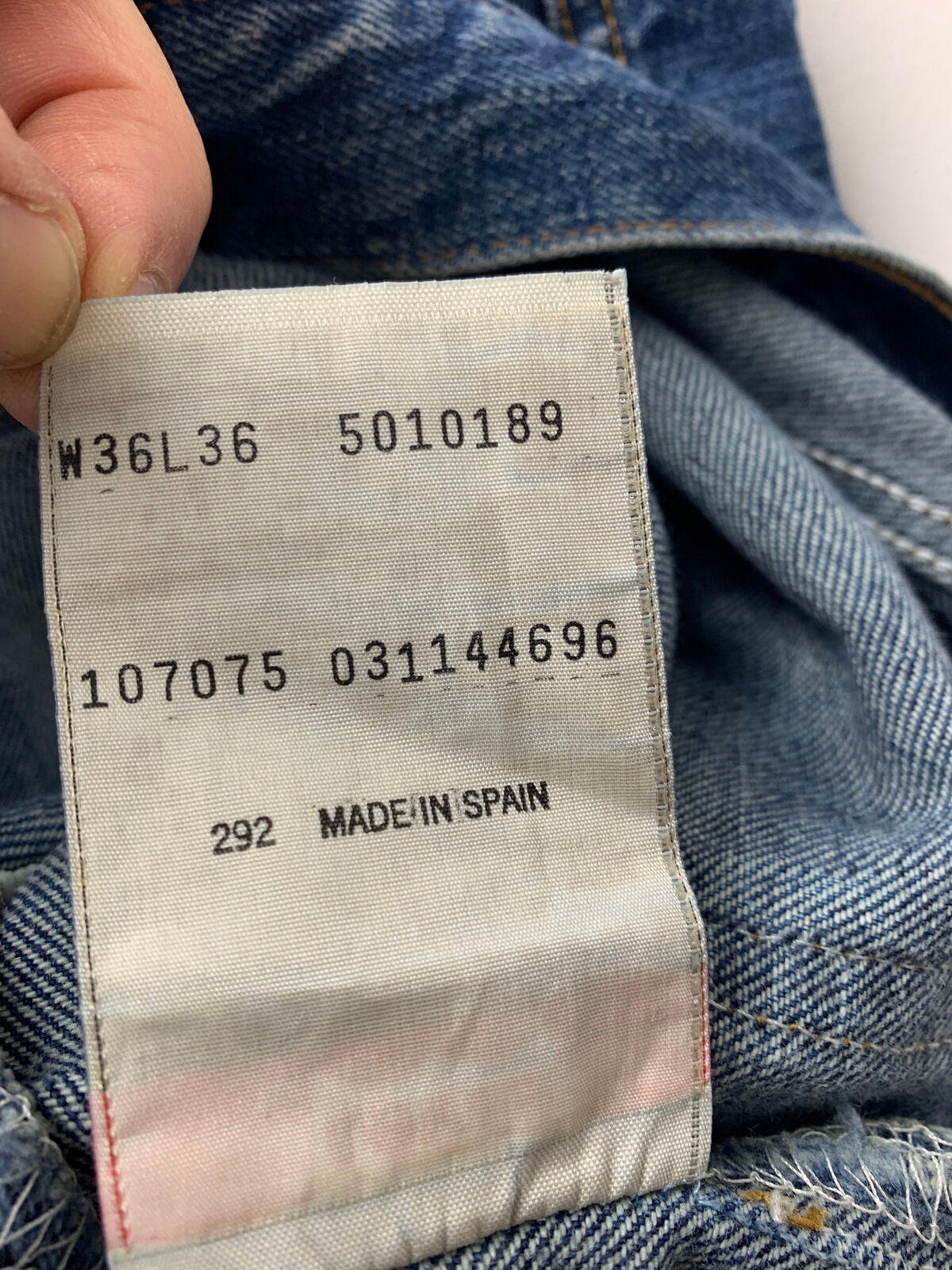 Men’s Vintage LEVIS 501 Jeans / Blue / W36 L32 / Made in Spain
