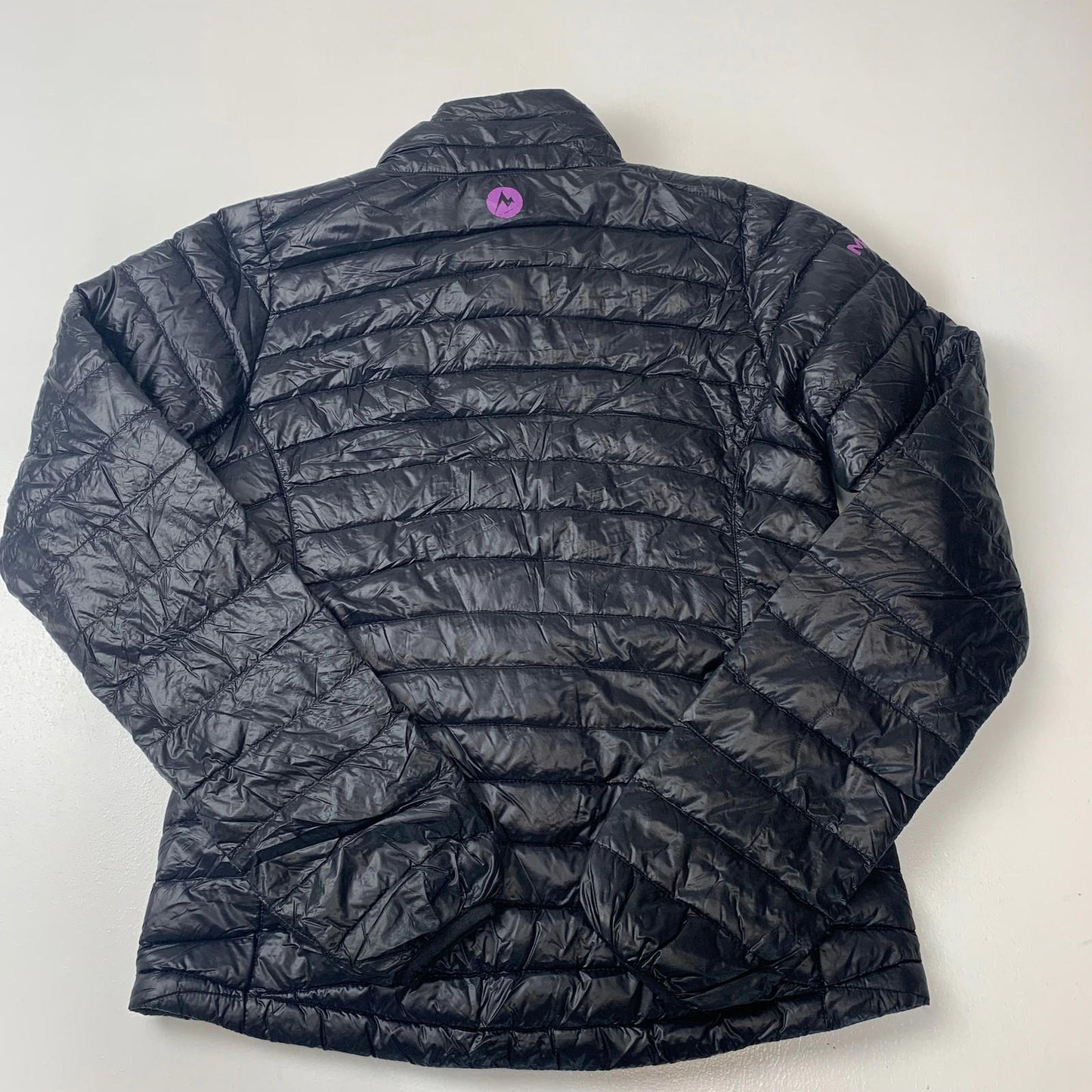 Women’s MARMOT 900 Fill Puffer Jacket / Black & Purple / XS