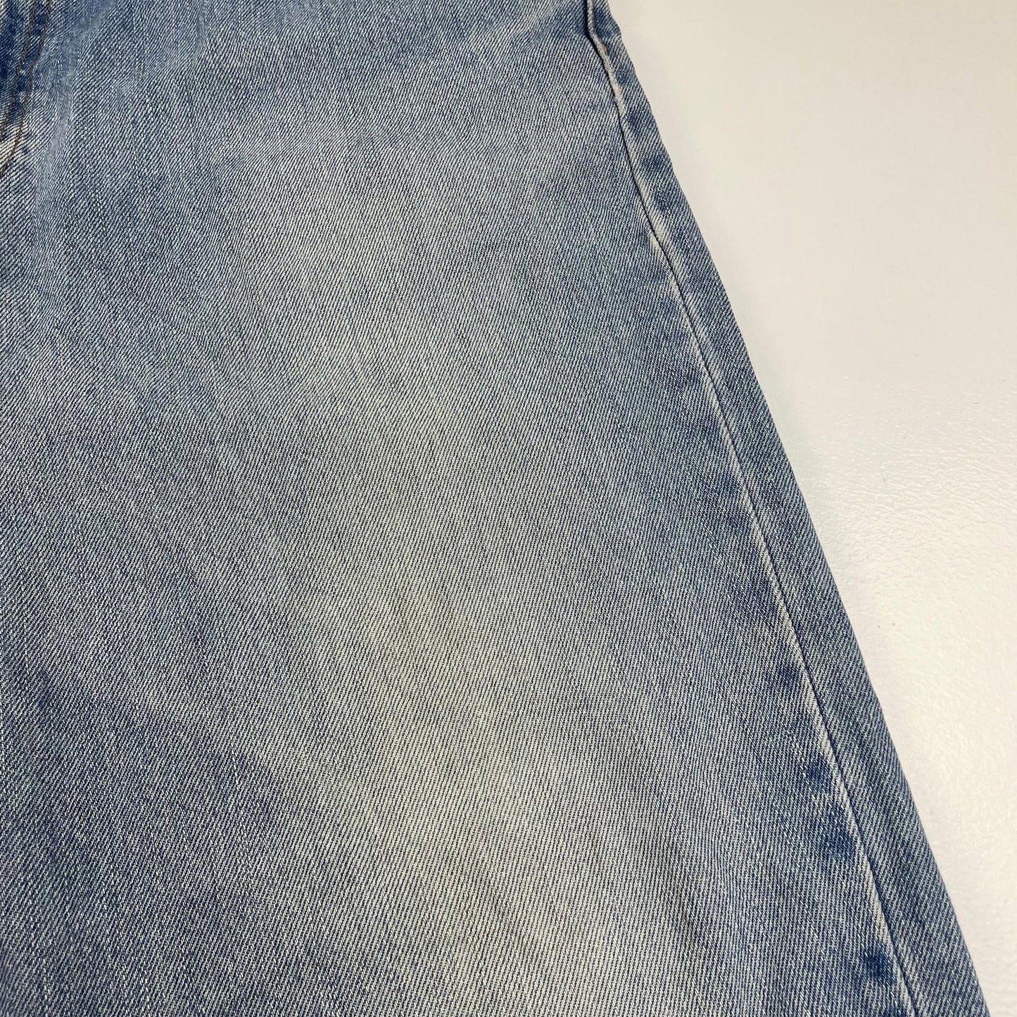 LEVI'S 550 Jeans Relaxed Fit Vintage Blue Light Wash Mens W38 L30