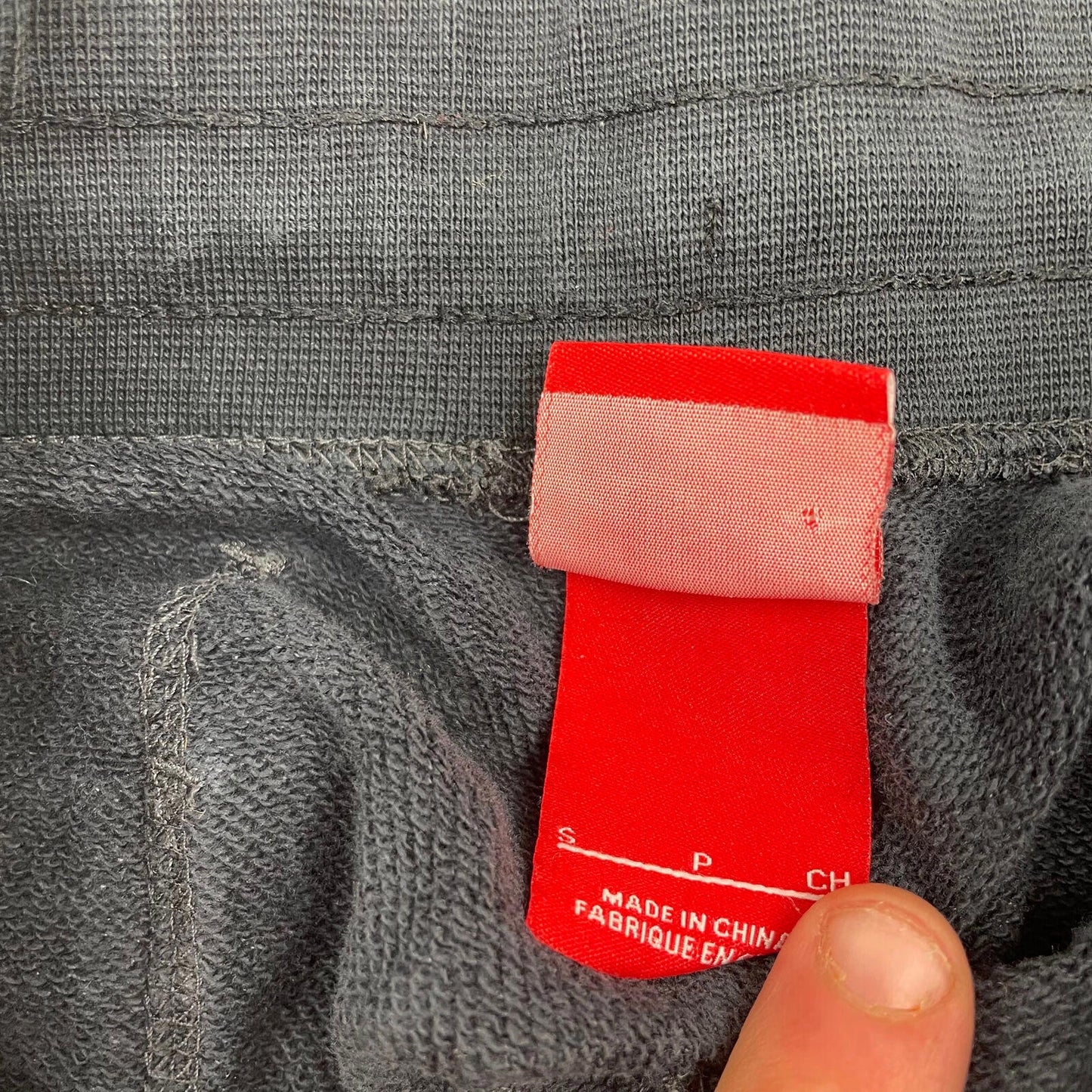 Men’s NIKE Grey Regular Fit Joggers , Size Small