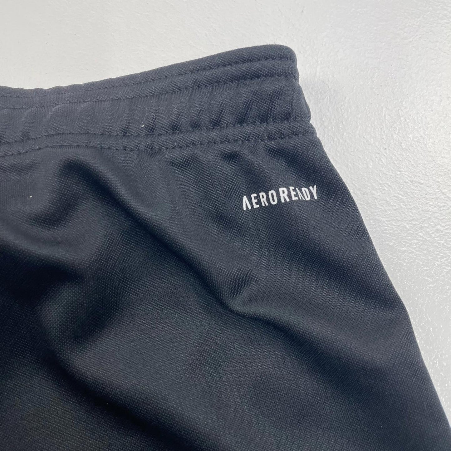 ADIDAS AEROREADY Shorts Athletic Drawstring Black Mens XS