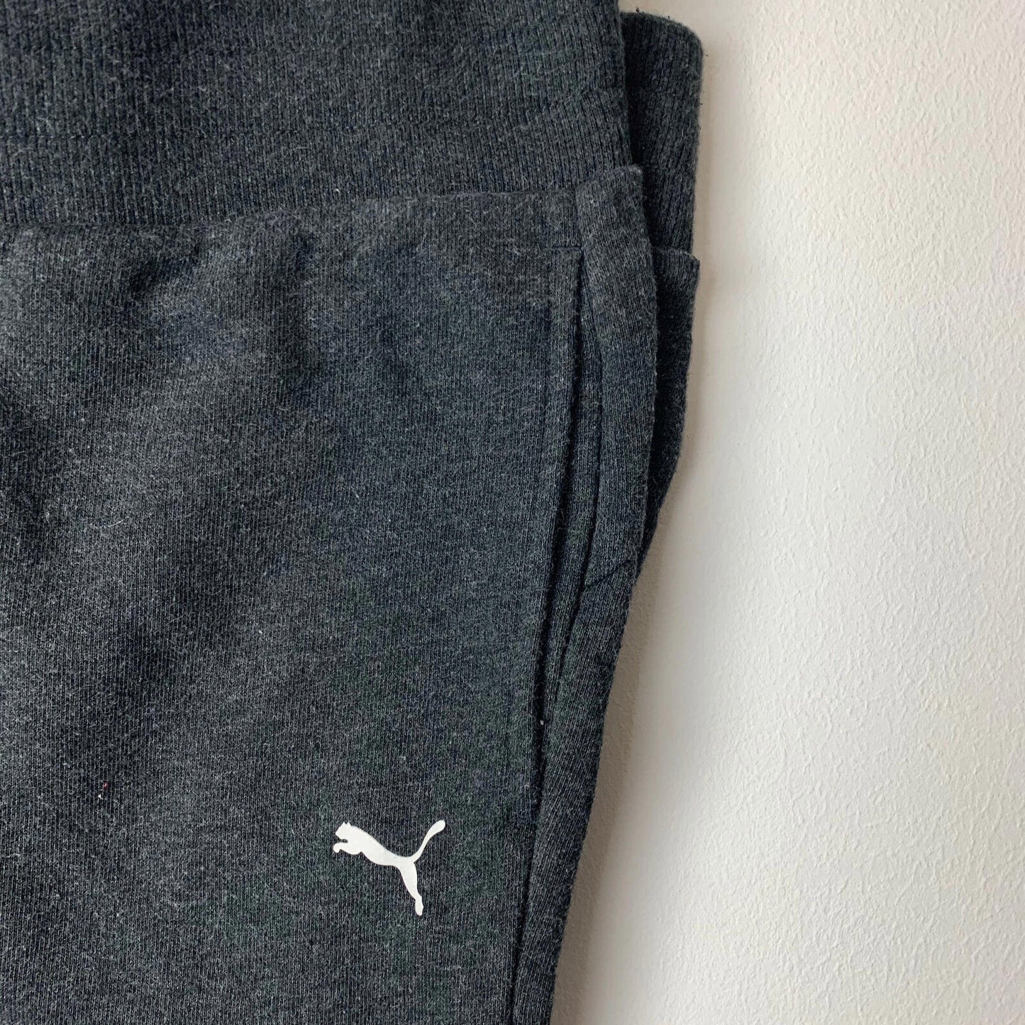 Women’s PUMA Dark Grey Jogging Bottoms / Small / UK10 / Joggers