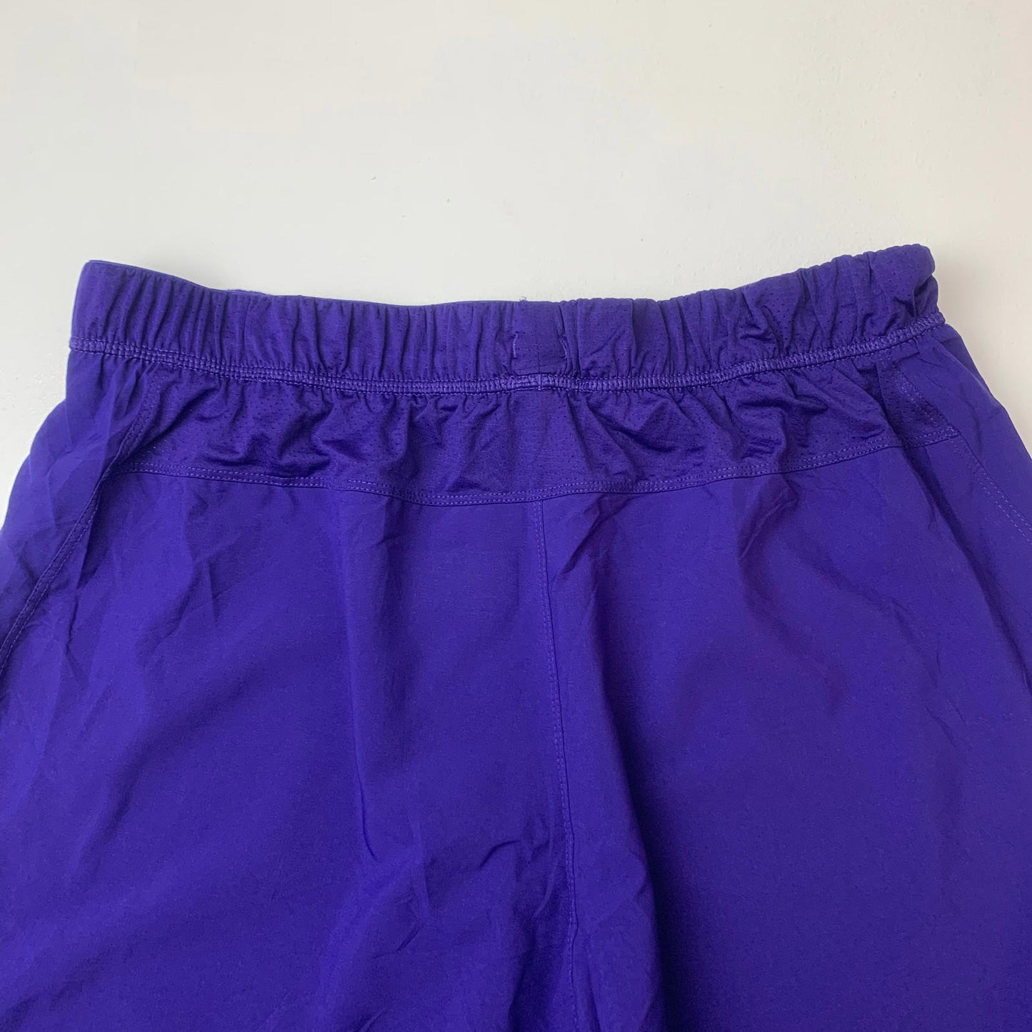Mens ADIDAS Lightweight Purple Shorts / Large