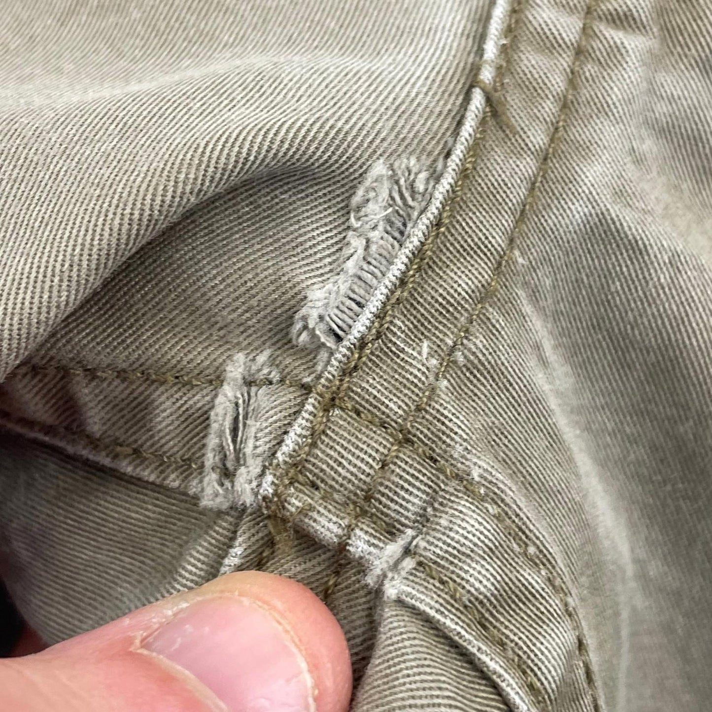 Levi's Straight Leg Khaki Chino Casual Trousers Mens 32