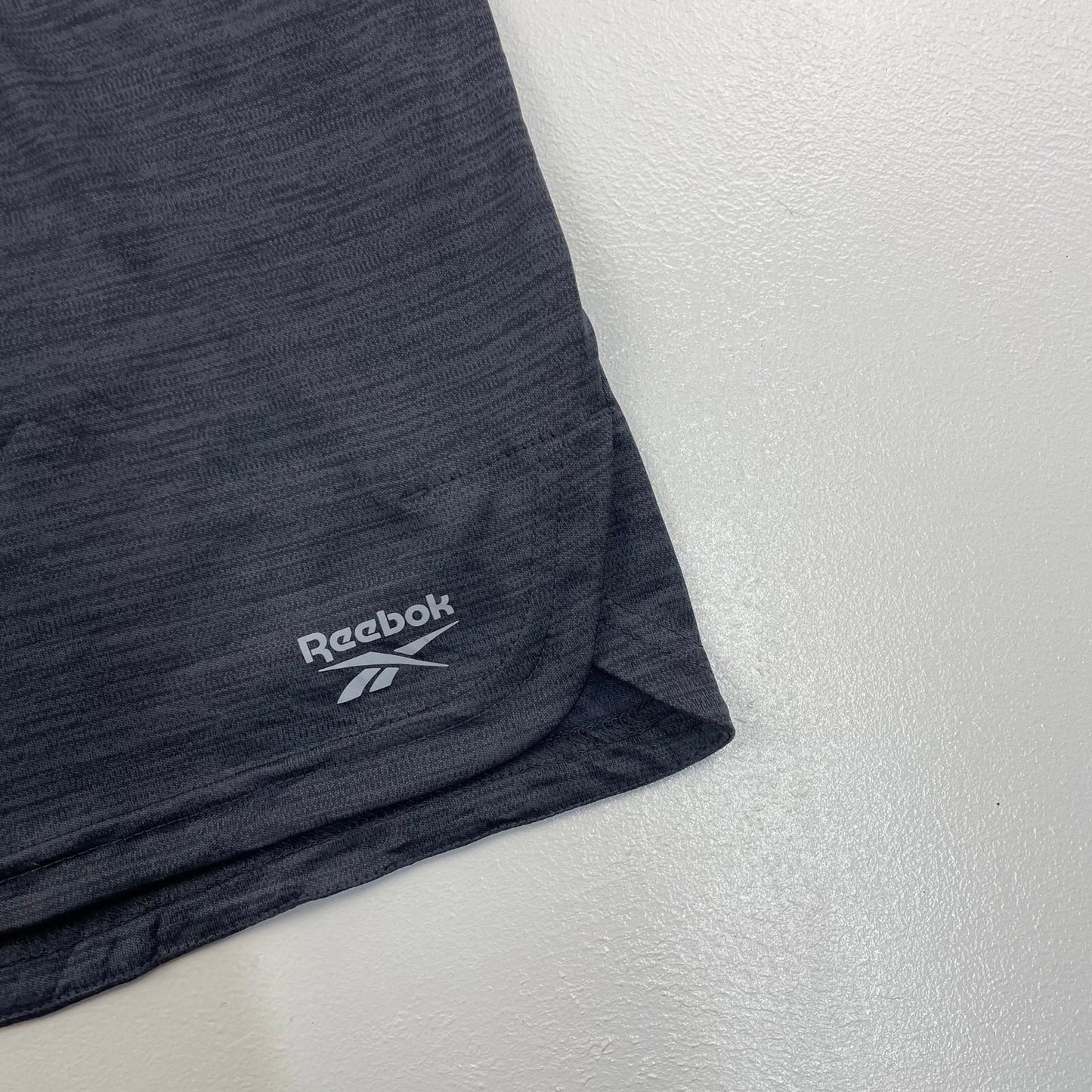 REEBOK Athletic Shorts Lightweight Activewear Grey Mens Size L