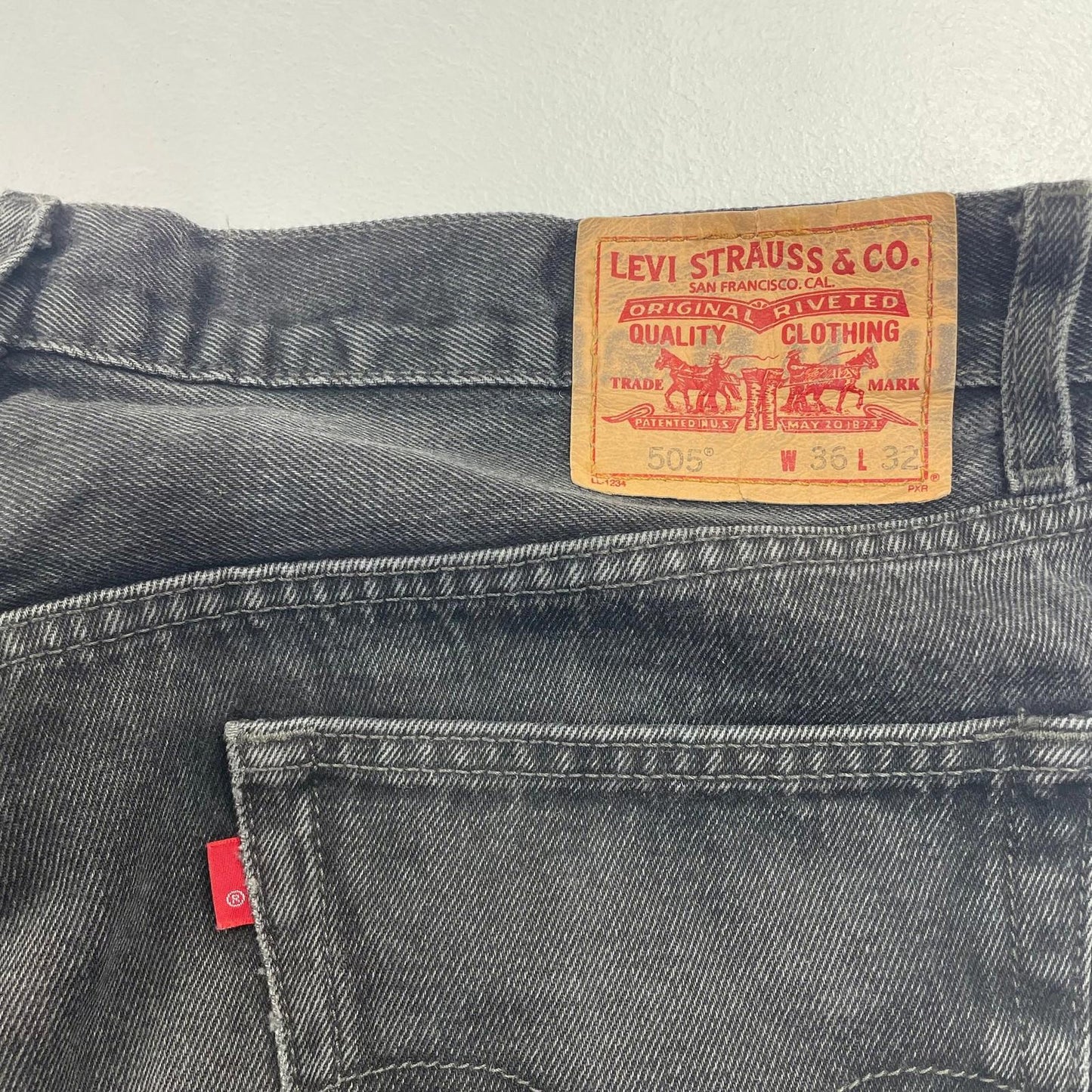 LEVI'S 505 Regular Fit Jeans Distressed Black Cotton Mens W36 L32