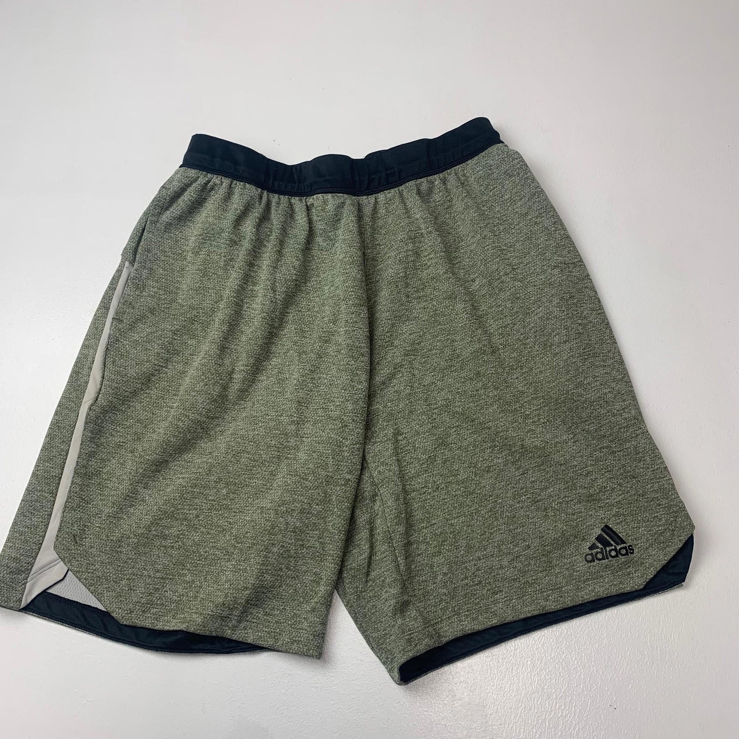 Mens ADIDAS Green Shorts / Medium / Climalite