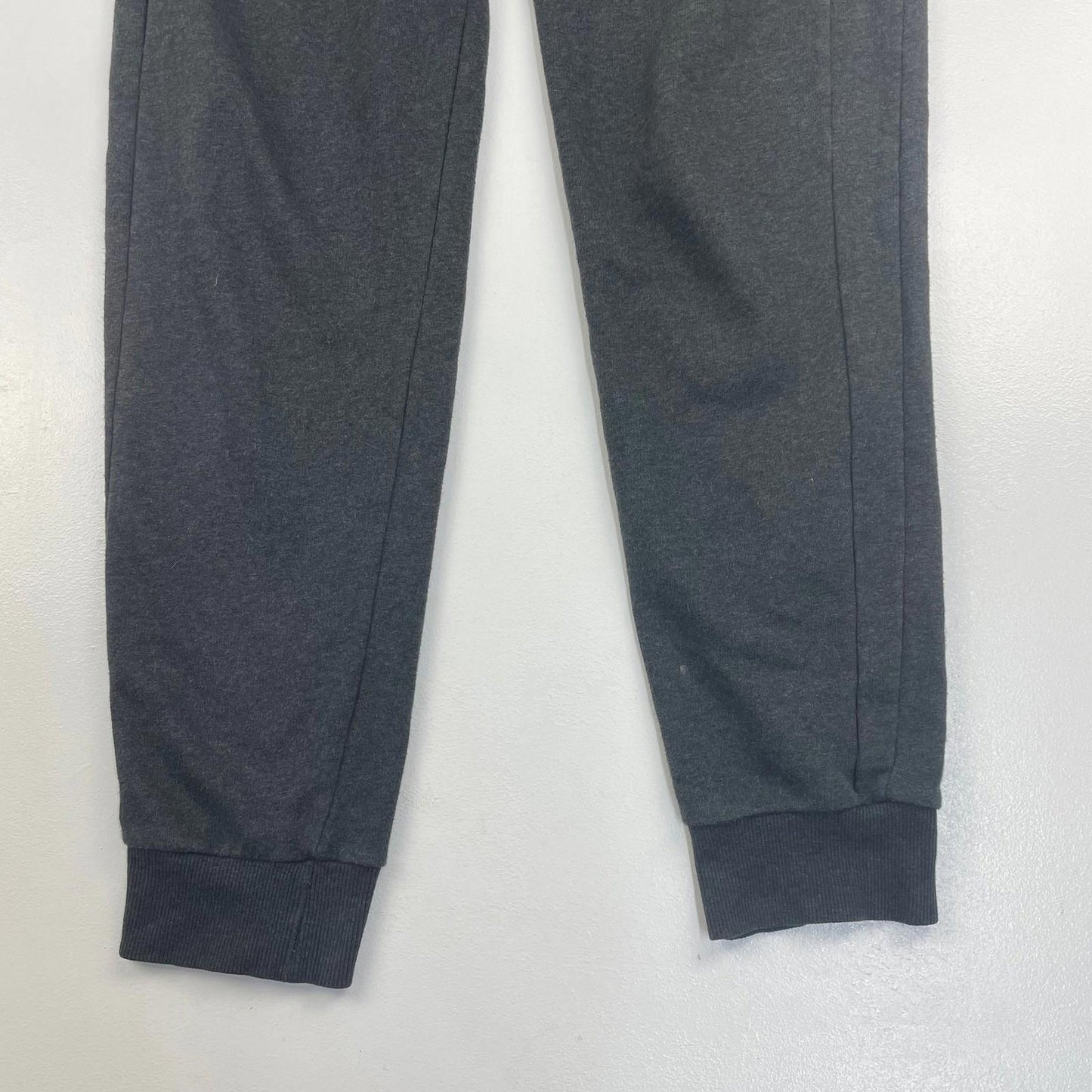 PUMA Jogger Trousers Elastic Waist Drawstring Grey Activewear Mens M