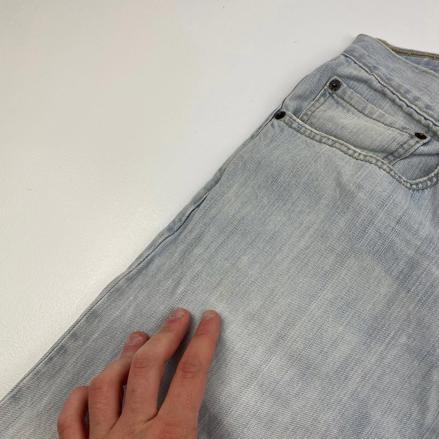 LEVI'S 559 Relaxed Straight Jeans Light Wash Distressed Blue Mens 38 X 30