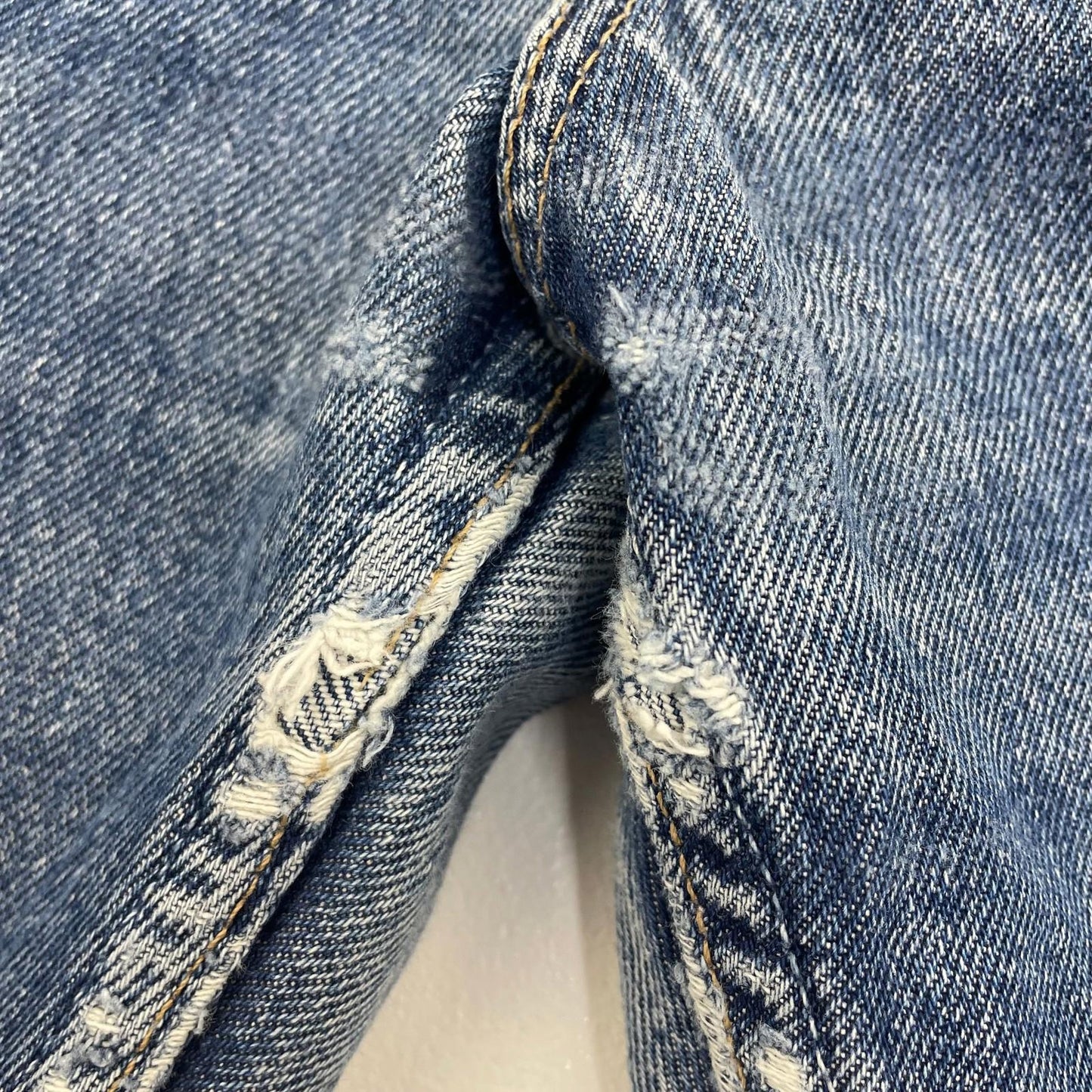 LEVI'S 521 Jeans Straight Distressed Blue Denim Mens W33 L32