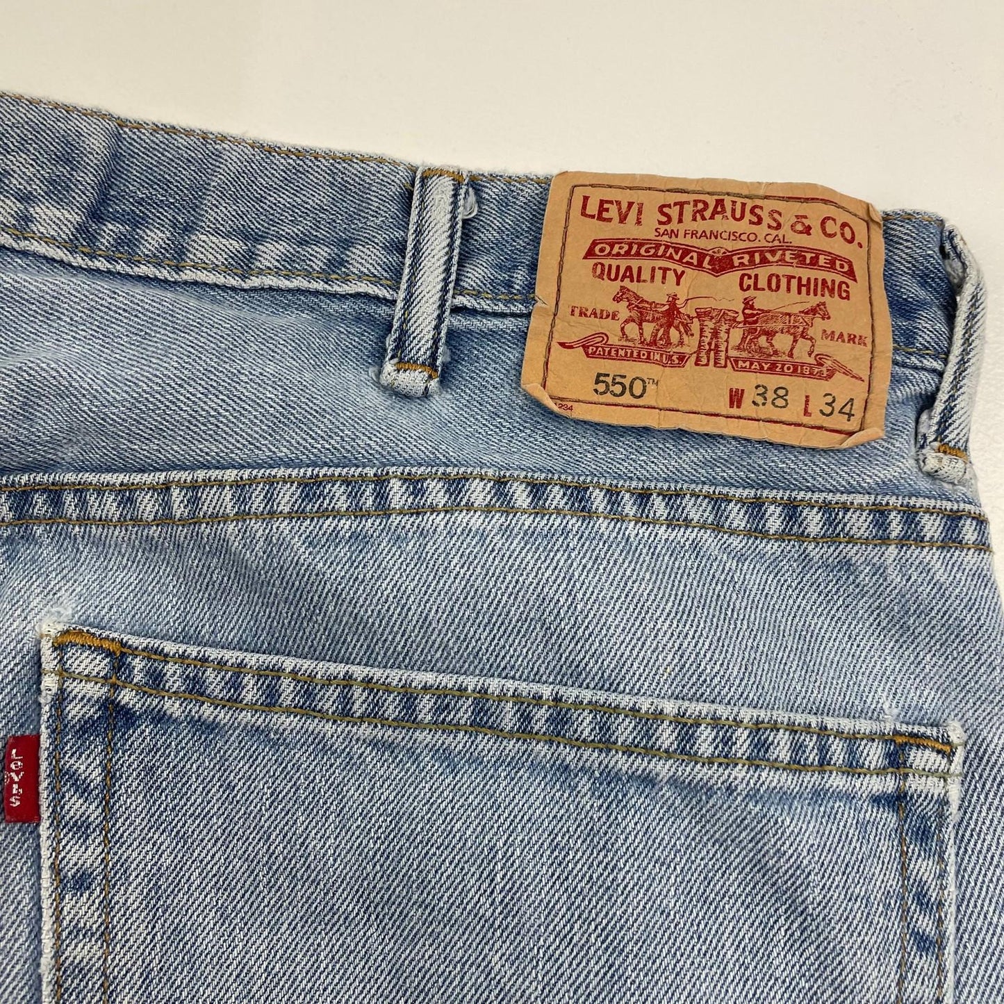 LEVI'S 550 Relaxed Fit Straight Leg Denim Light Wash Jeans Mens W38 L34