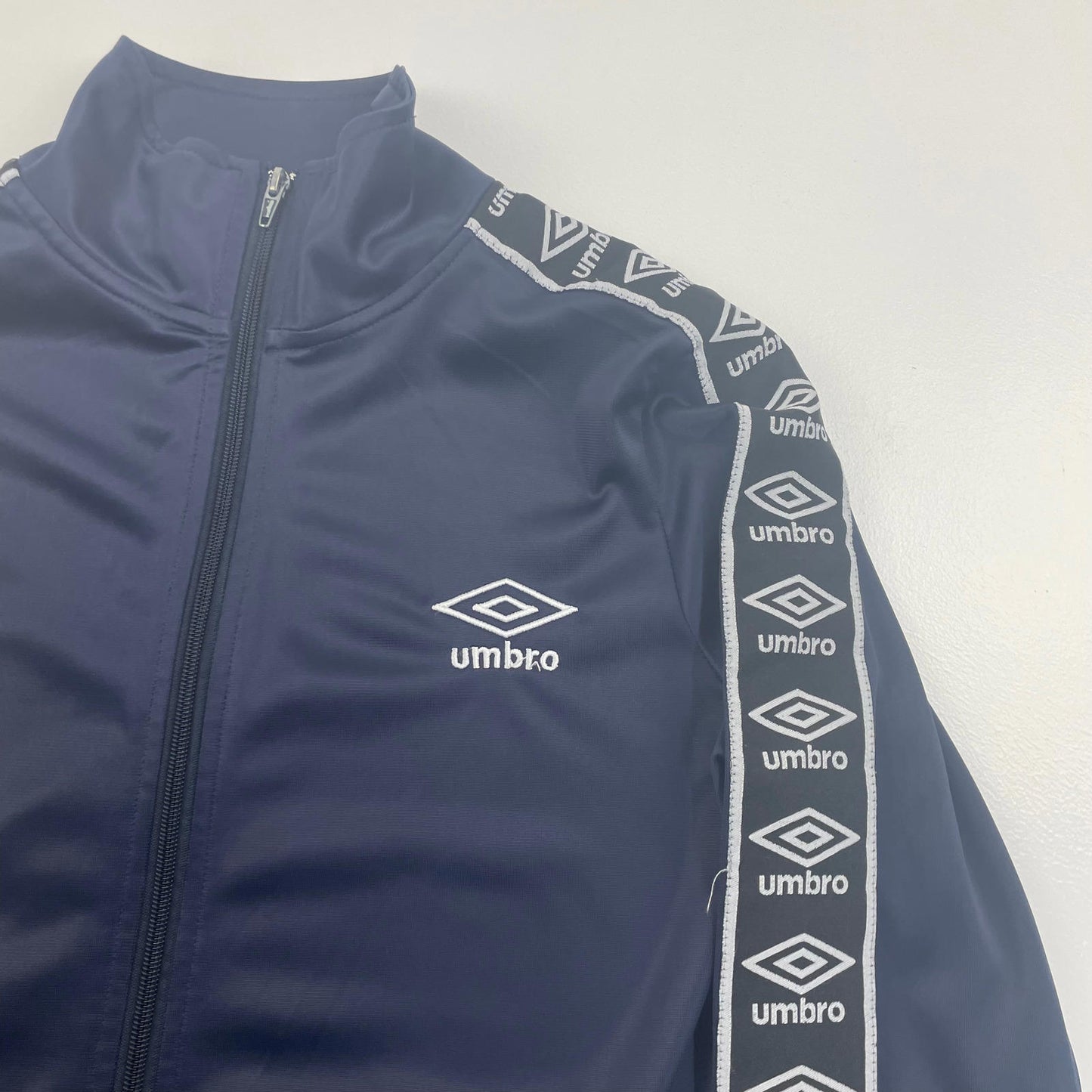 Mens UMBRO Dark Blue Track Top Jacket , Size Small