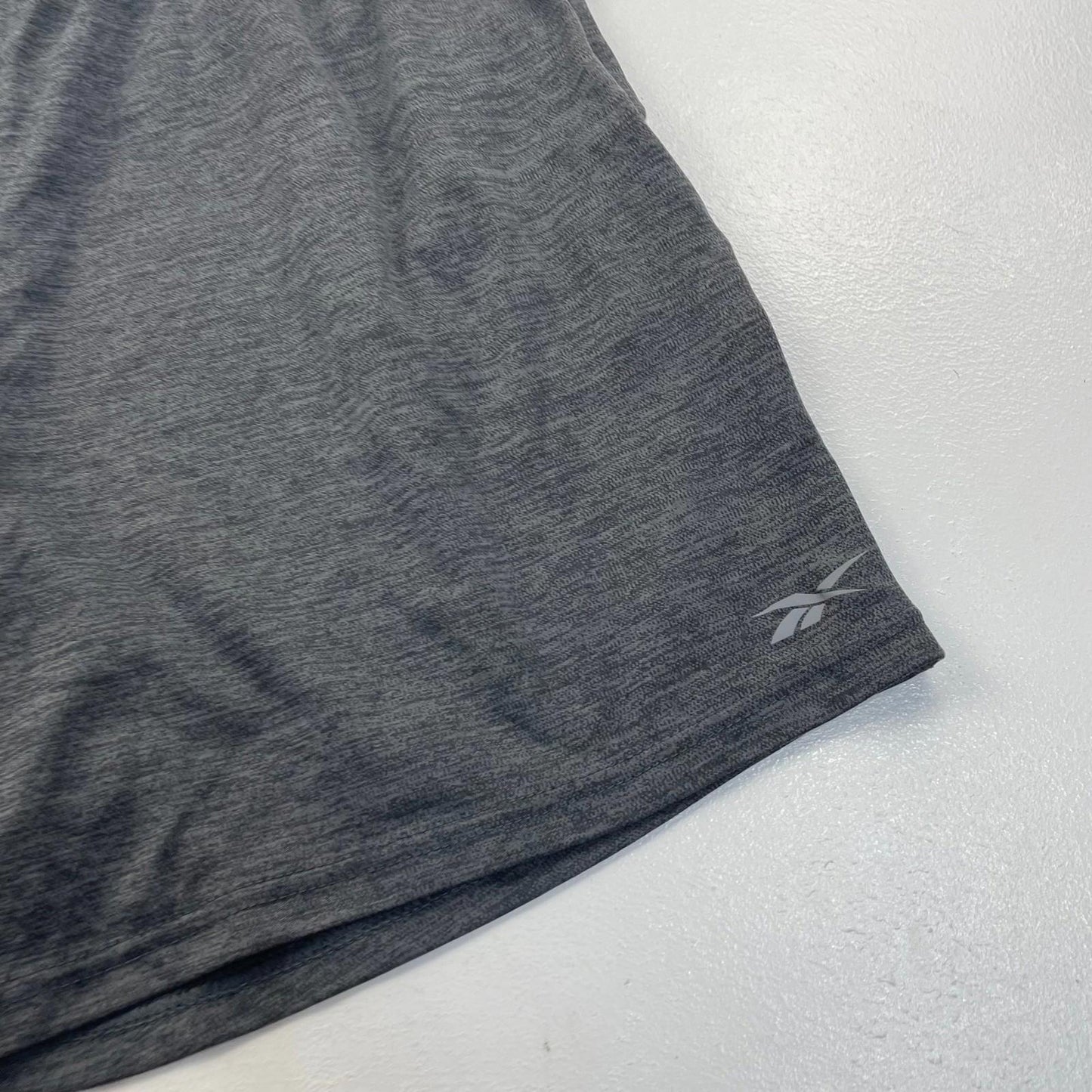 Reebok Athletic Shorts Drawstring Elastic Waist Grey Mens Large