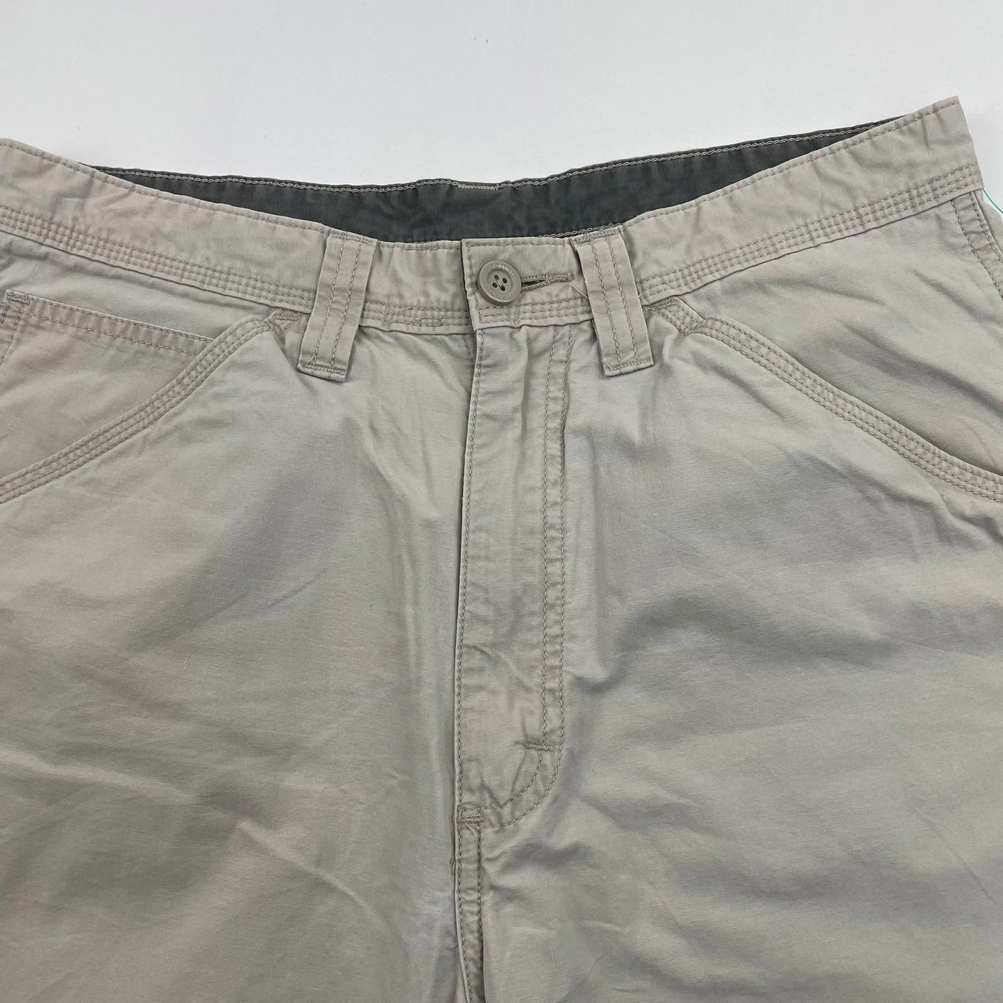 Wrangler Cargo Shorts Relaxed Fit Pockets Sand Beige Mens Size 30