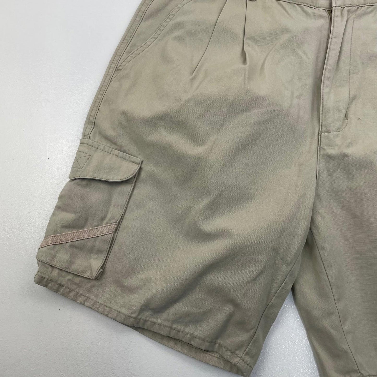 Sapri Cargo Shorts Utility Style Beige Pockets Men’s 32