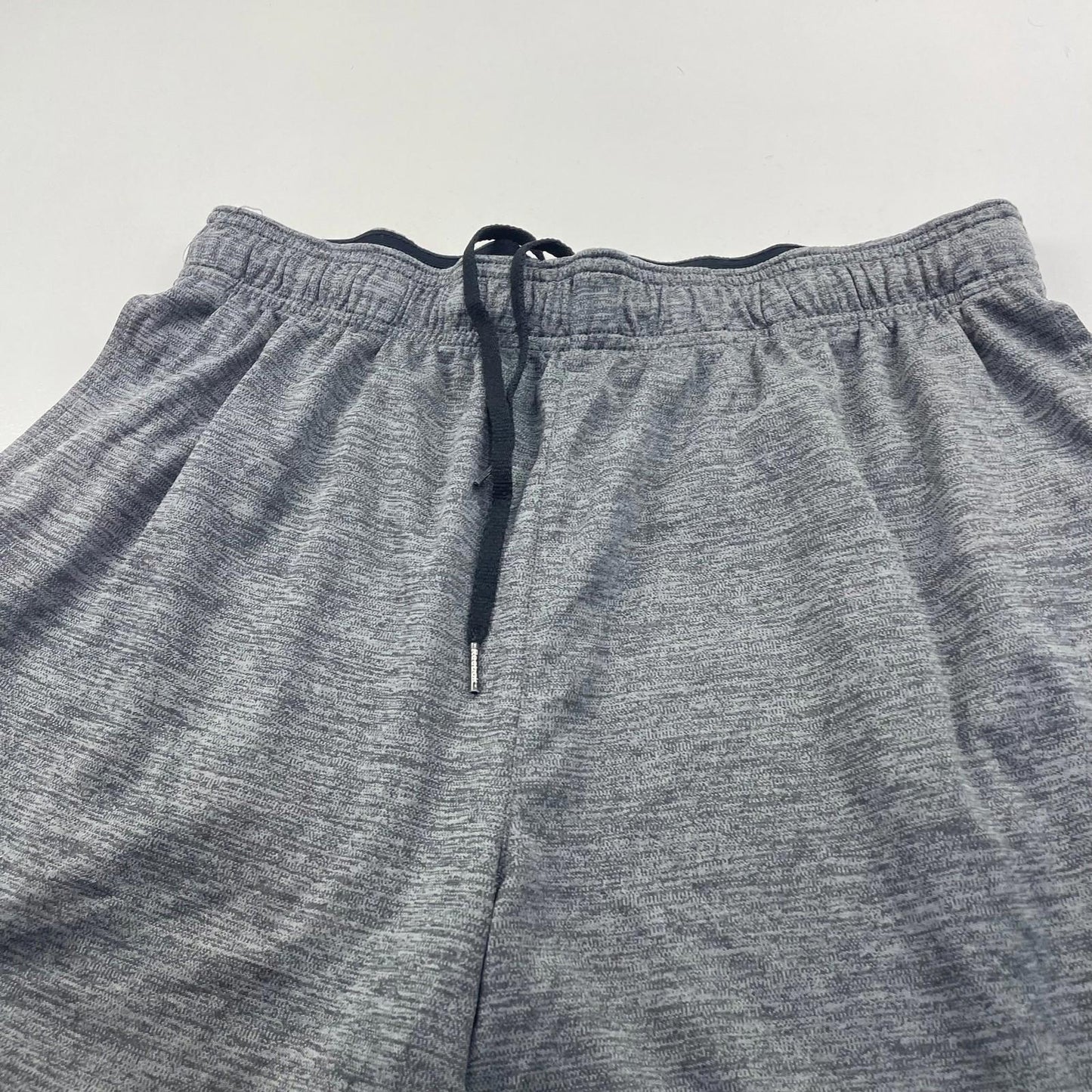 Reebok Athletic Shorts Drawstring Elastic Waist Grey Mens Large