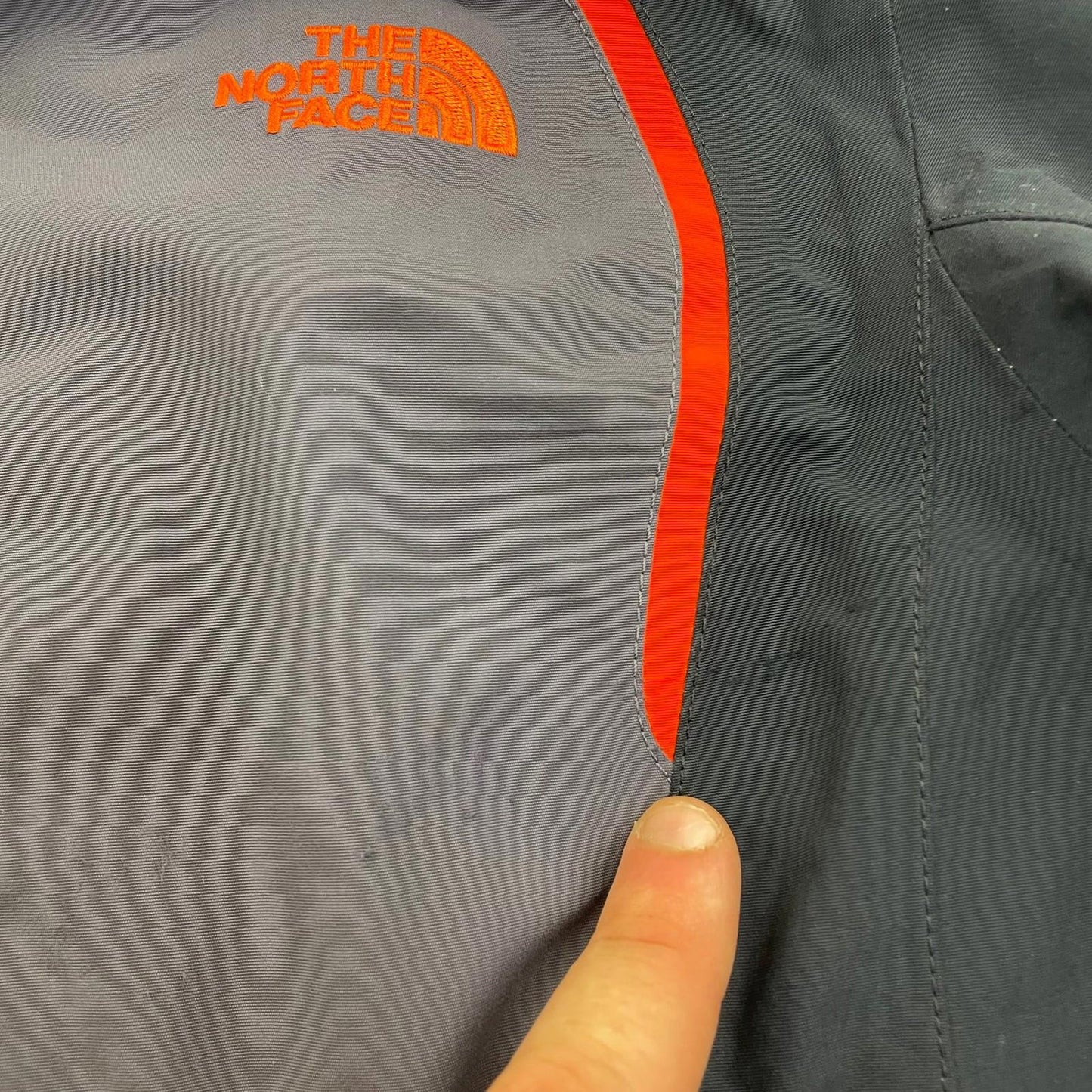 The North Face Women's Ski Jacket Hooded Waterproof Orange Grey XS