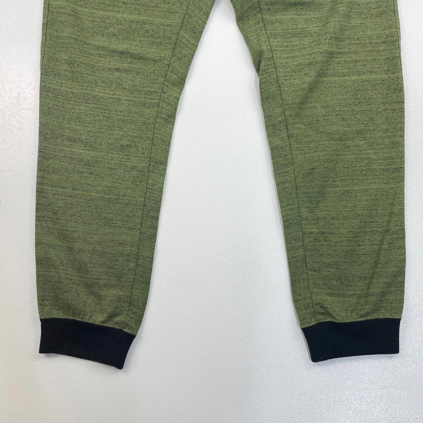 Men’s NIKE Static Green Joggers , Sweatpants W/ Zipped Pockets , Size Small
