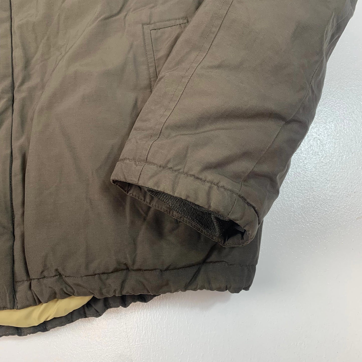 Women’s WOOLRICH Down Jacket / Dark Green / Medium / Winter Coat