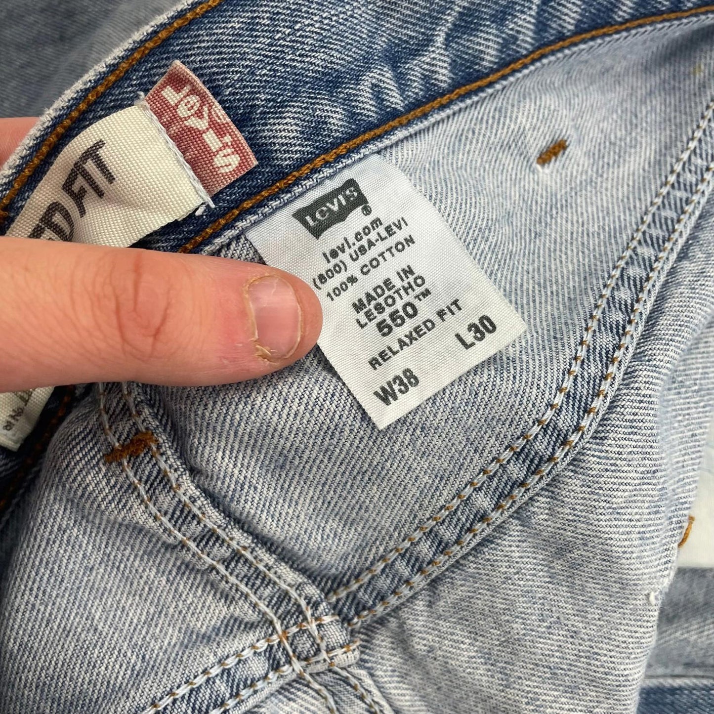 LEVI'S 501 Jeans Relaxed Fit Vintage Light Blue Denim Mens Size 38 X 30