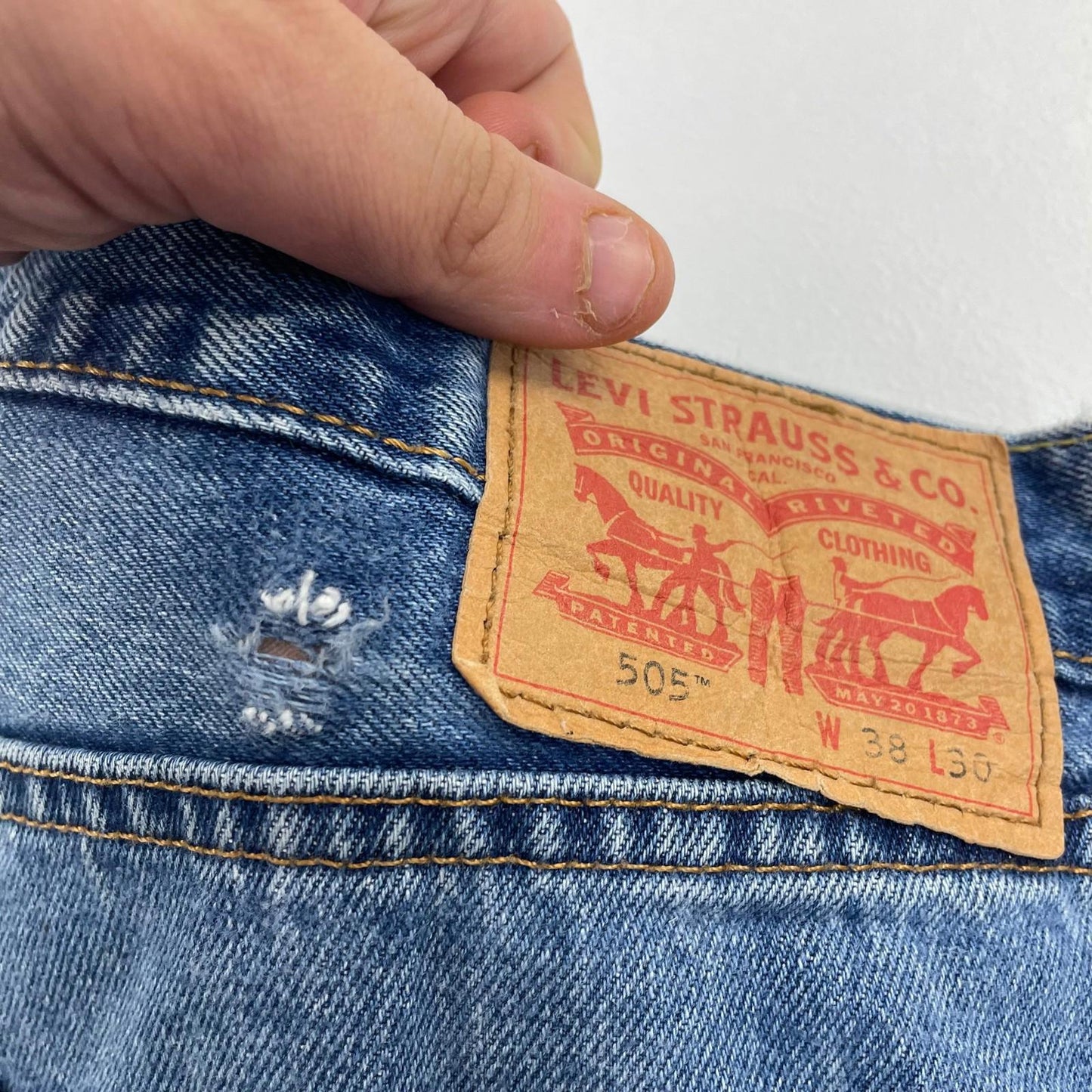 LEVI'S 505 Straight Leg Denim Jeans Classic Vintage Blue Mens W38 L30