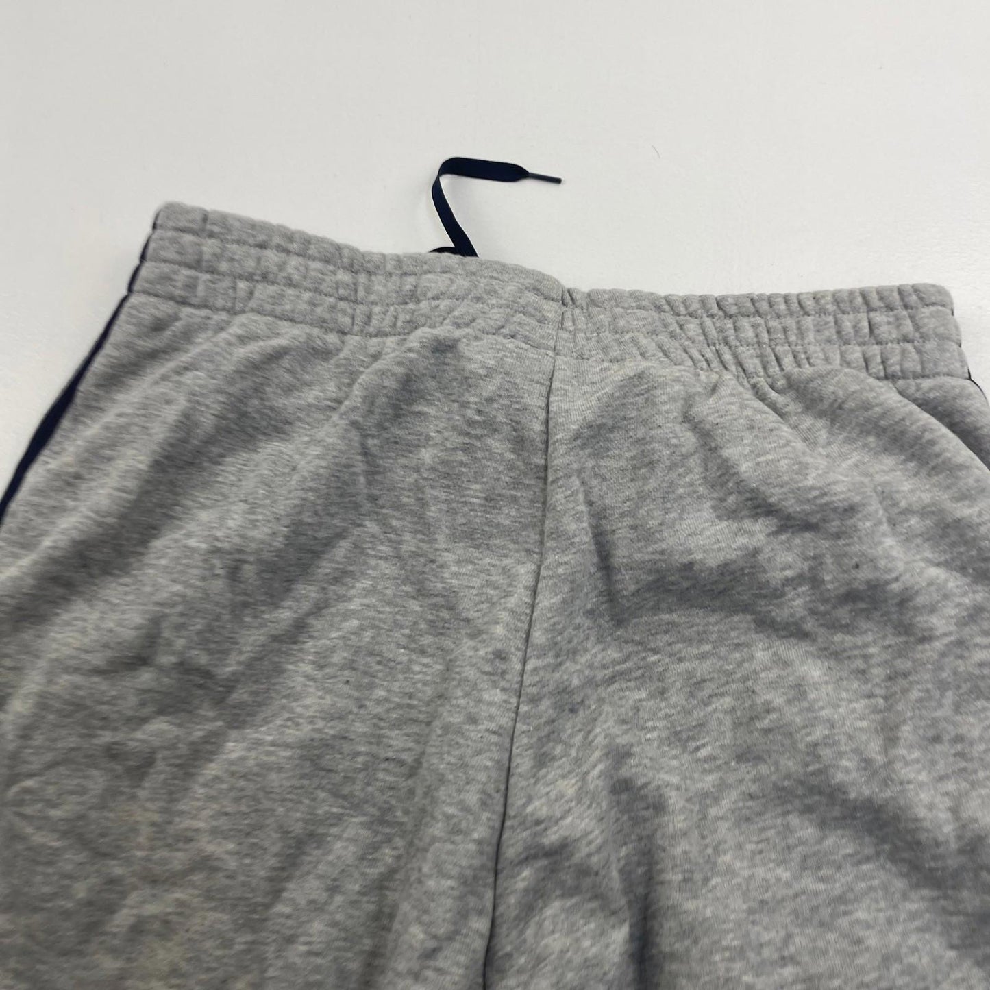 Adidas Activewear Shorts 3-Stripes Elastic Waist Grey Mens Small