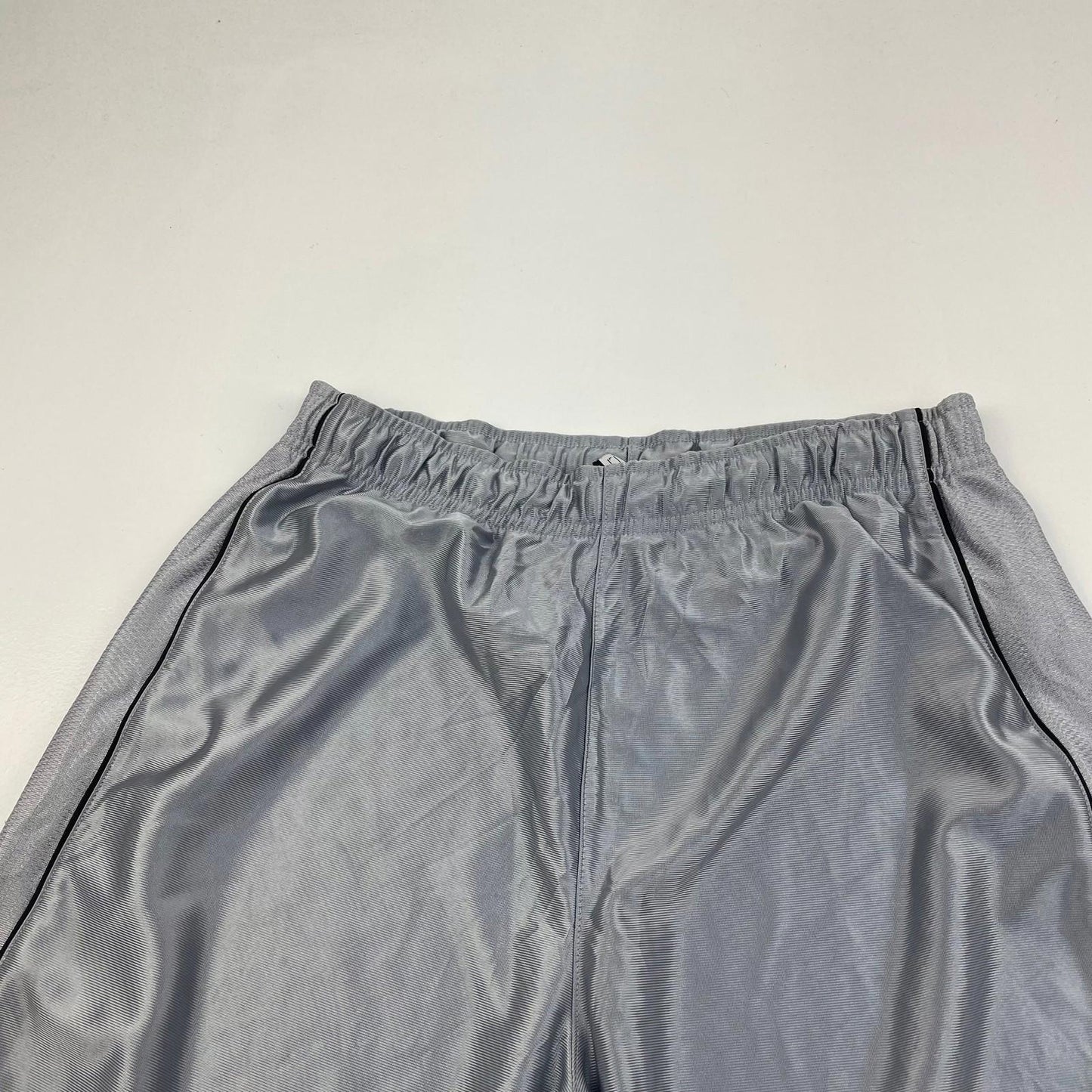 NIKE Athletic Activewear Shorts Grey Boys Large