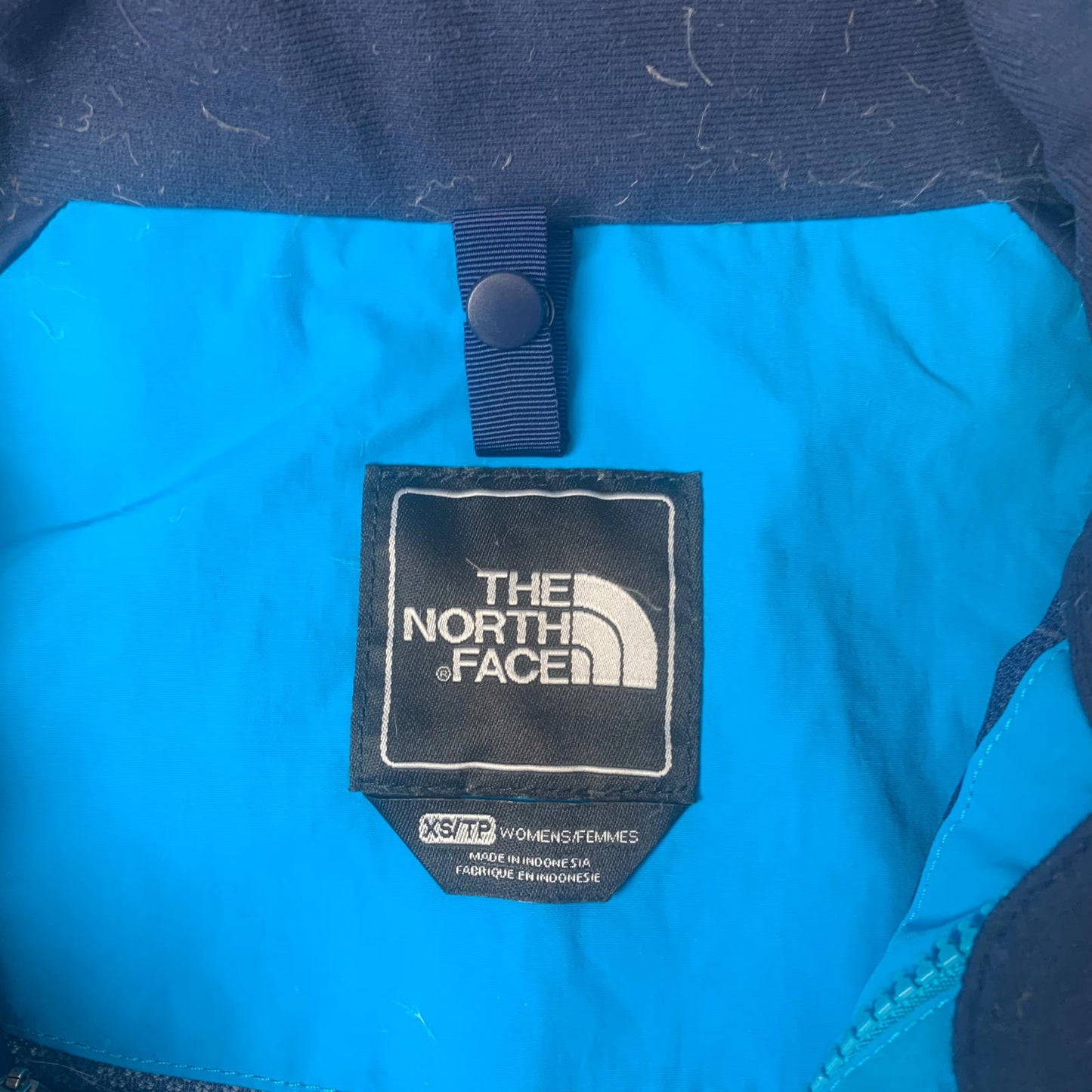 Woman’s THE NORTH FACE Hyvent Jacket / Blue / XS / Camping / Hiking / Trekking