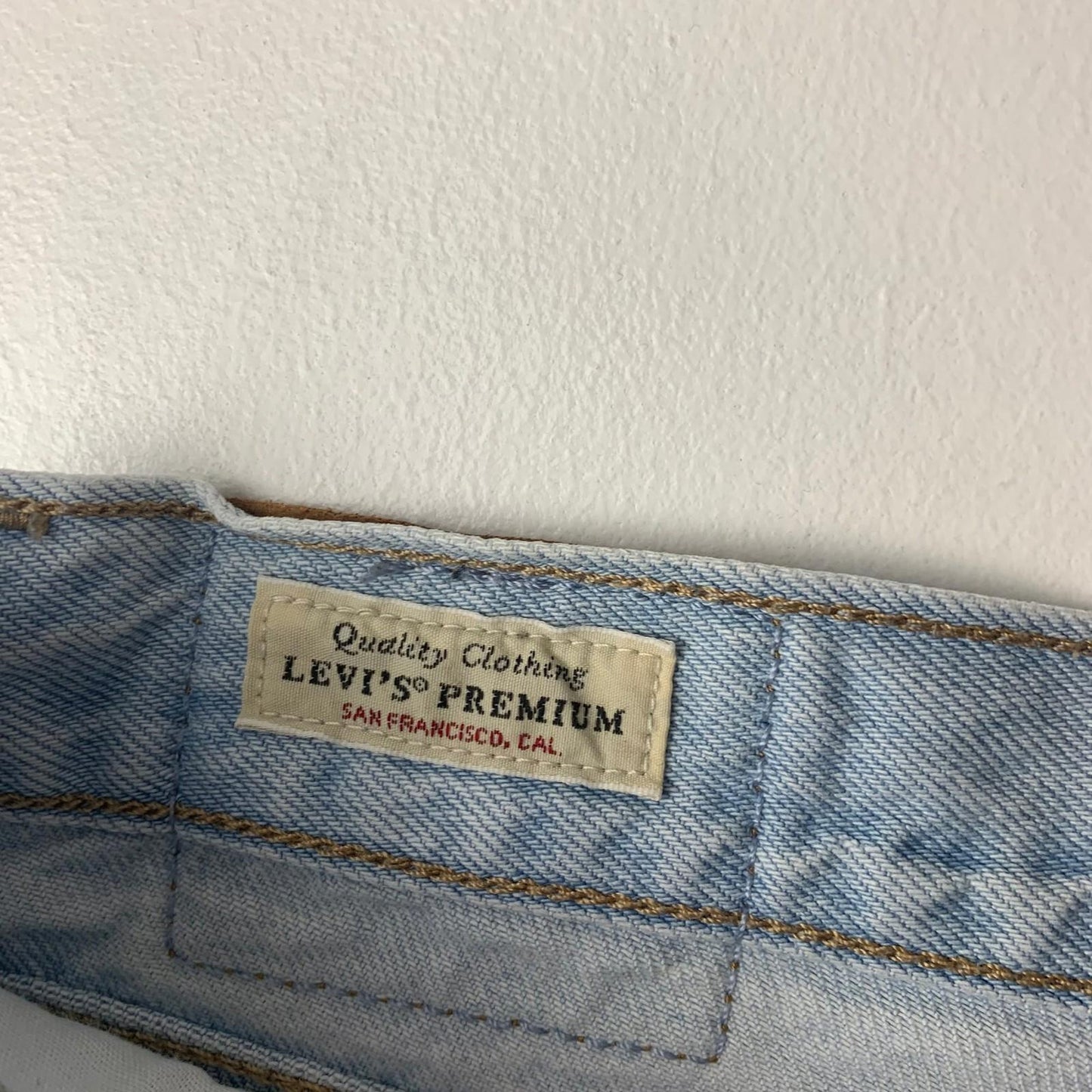 Levi's 80s Mom Jeans Light Wash Classic Retro Blue Women's W33 L30