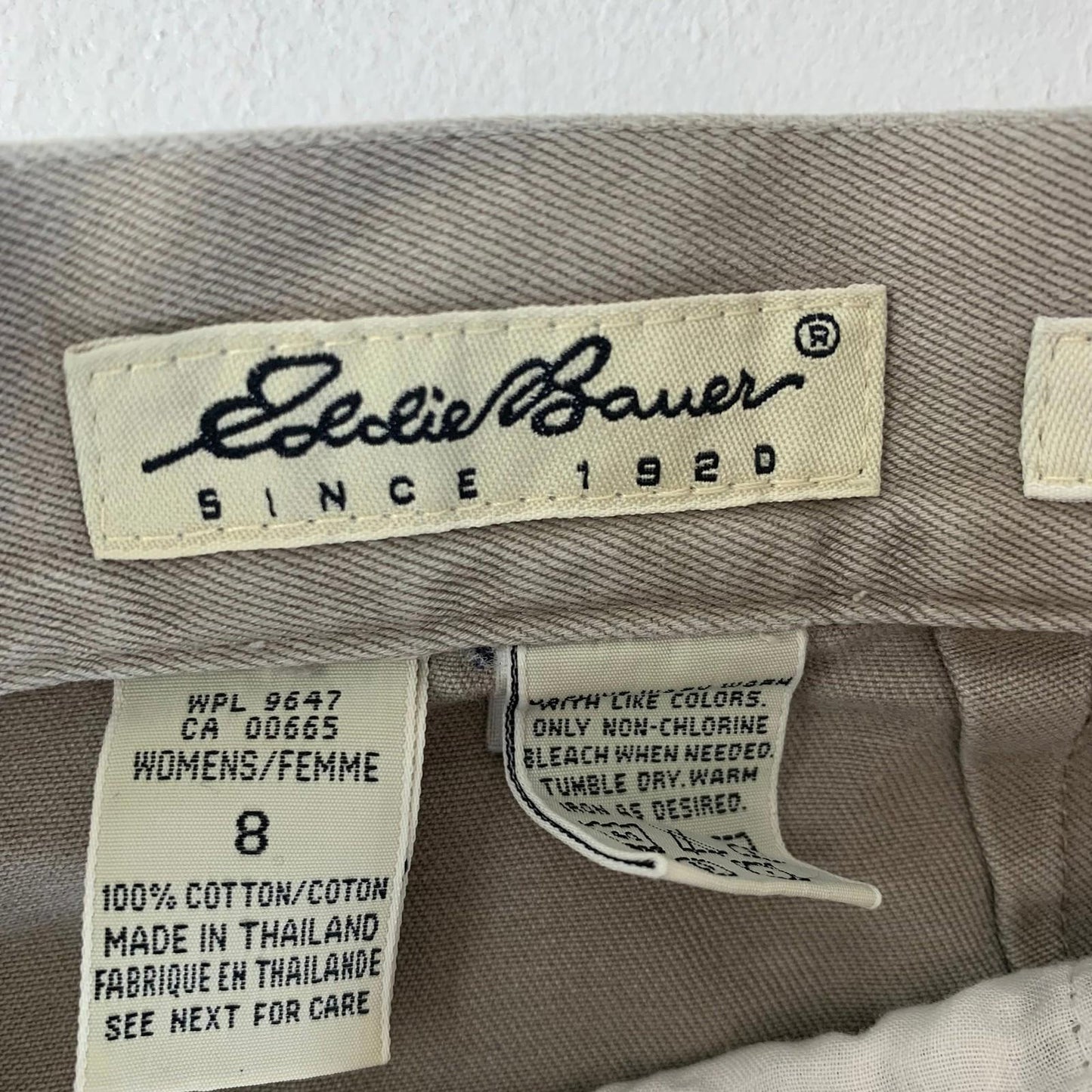 Eddie Bauer Bermuda Classic Fit Khaki Women's Shorts UK 8