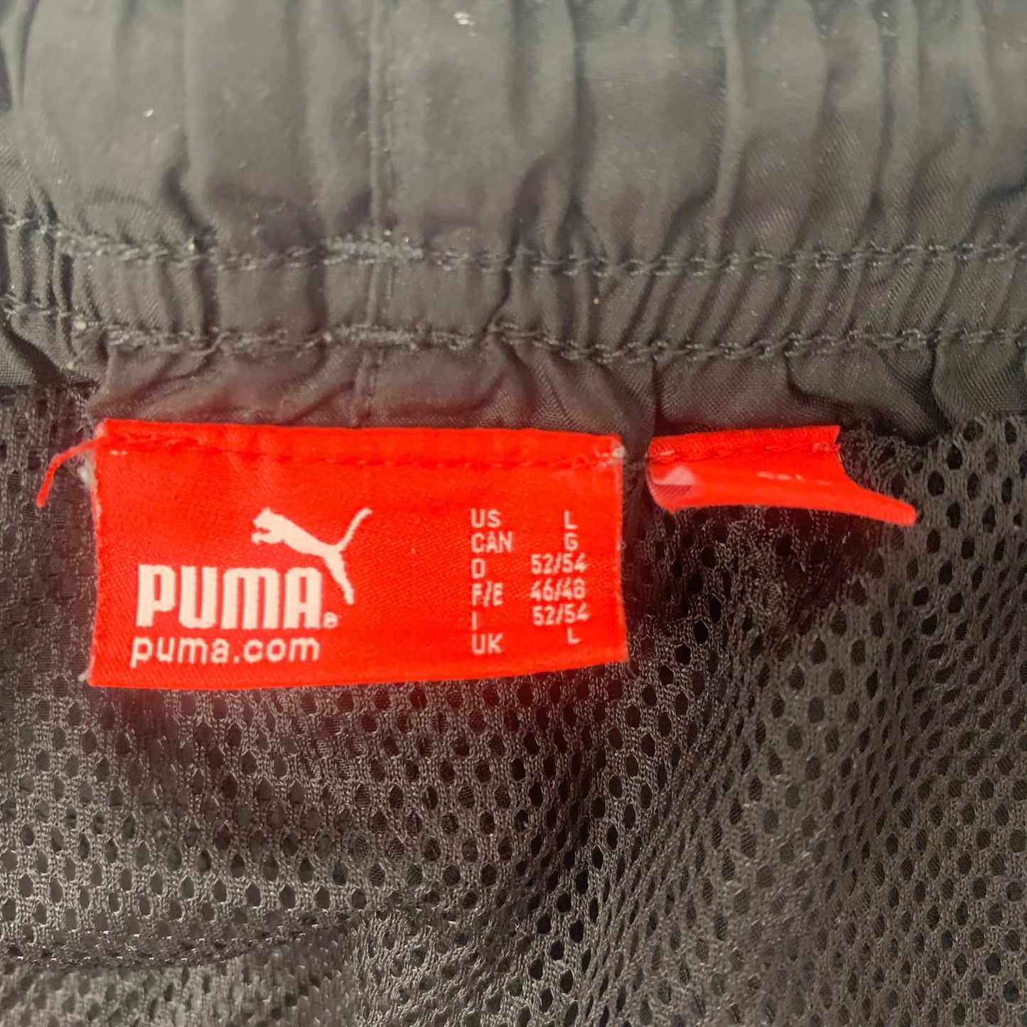 PUMA Athletic Shorts Elastic Waist Black With Logo Mens L